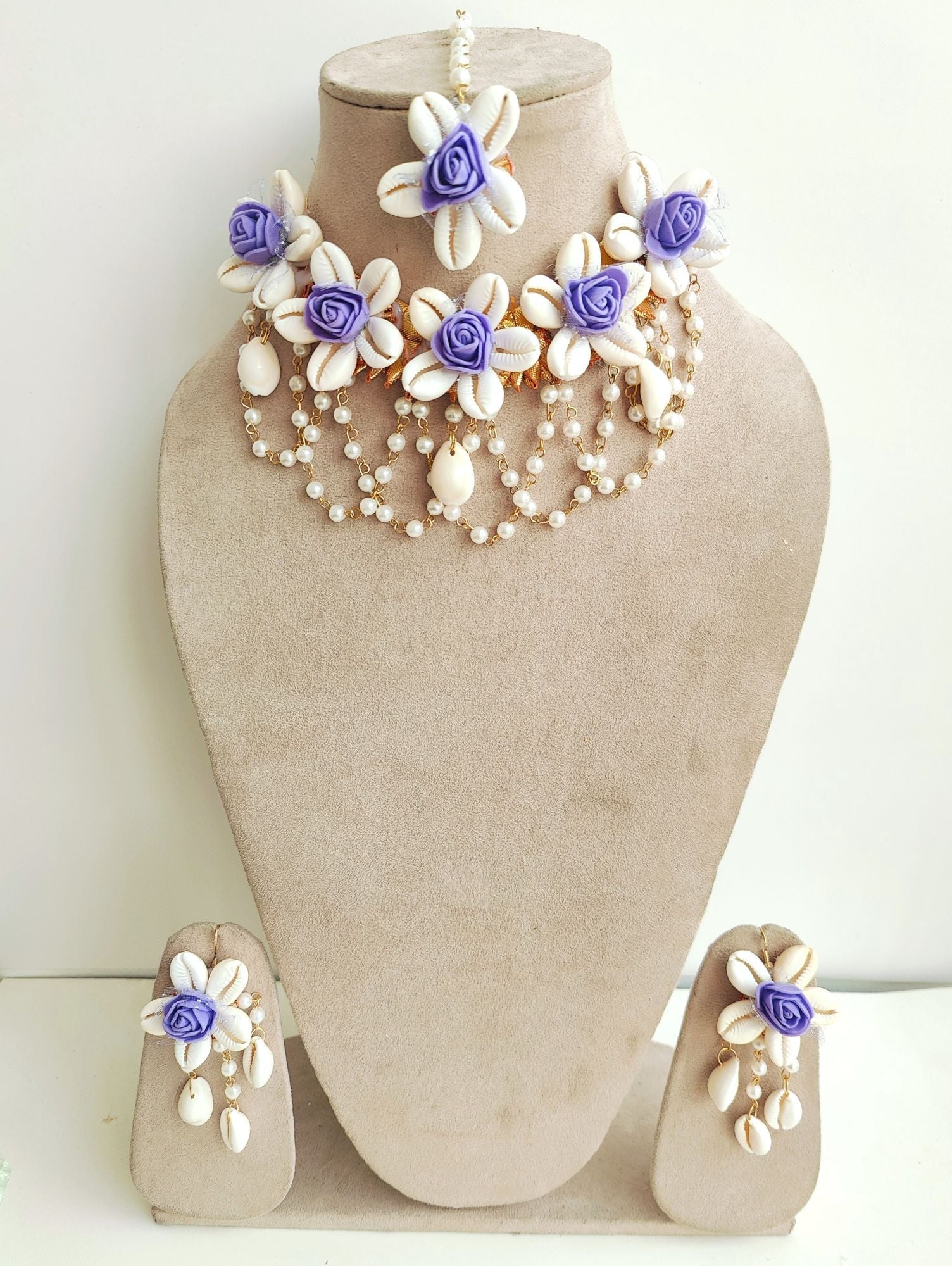 Lavender Flowers-Sea Shell Jewelry Set for Haldi Mehndi