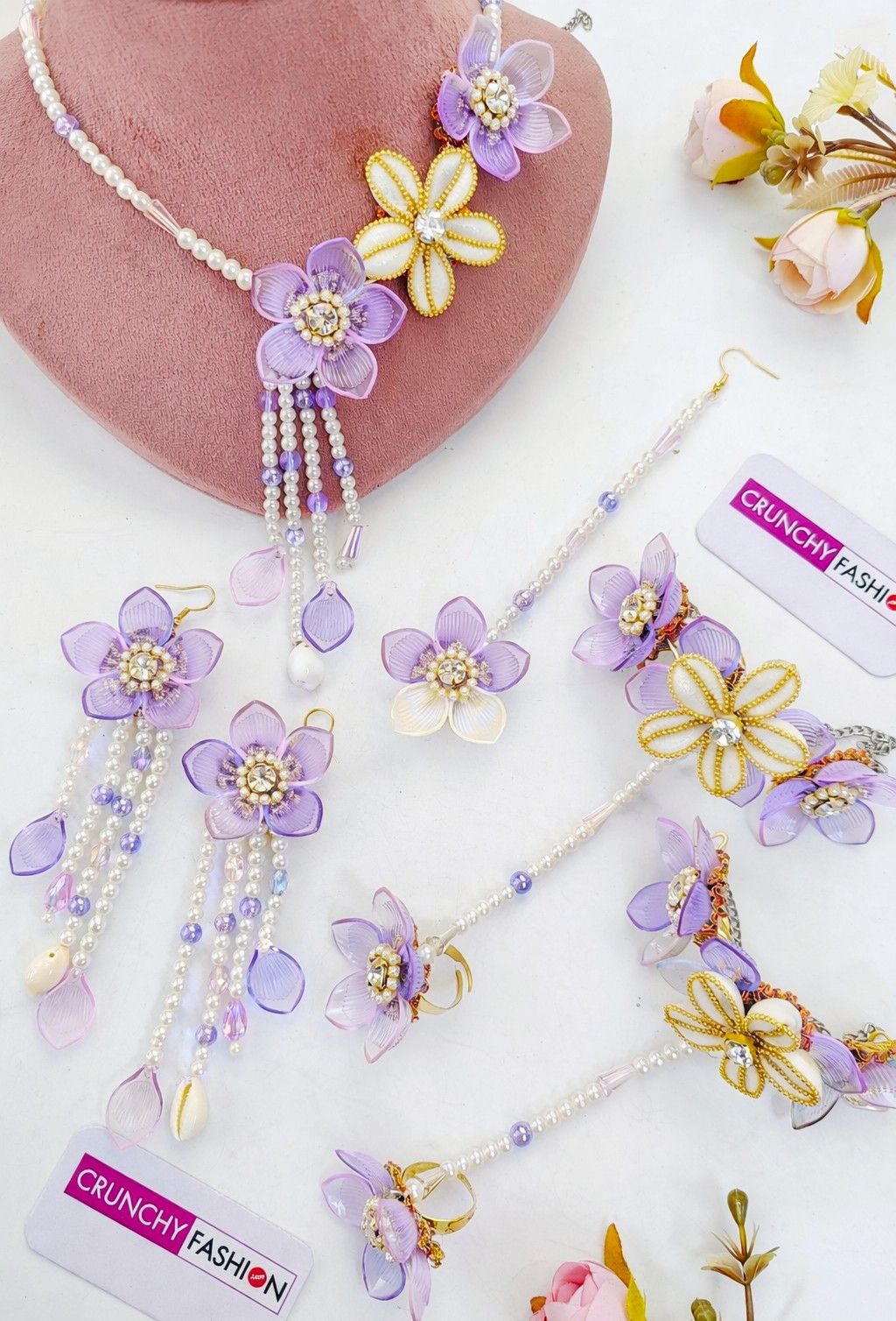 Handmade lavender floral & seashell bridal set for haldi-mehndi, resin beads with gold plating.