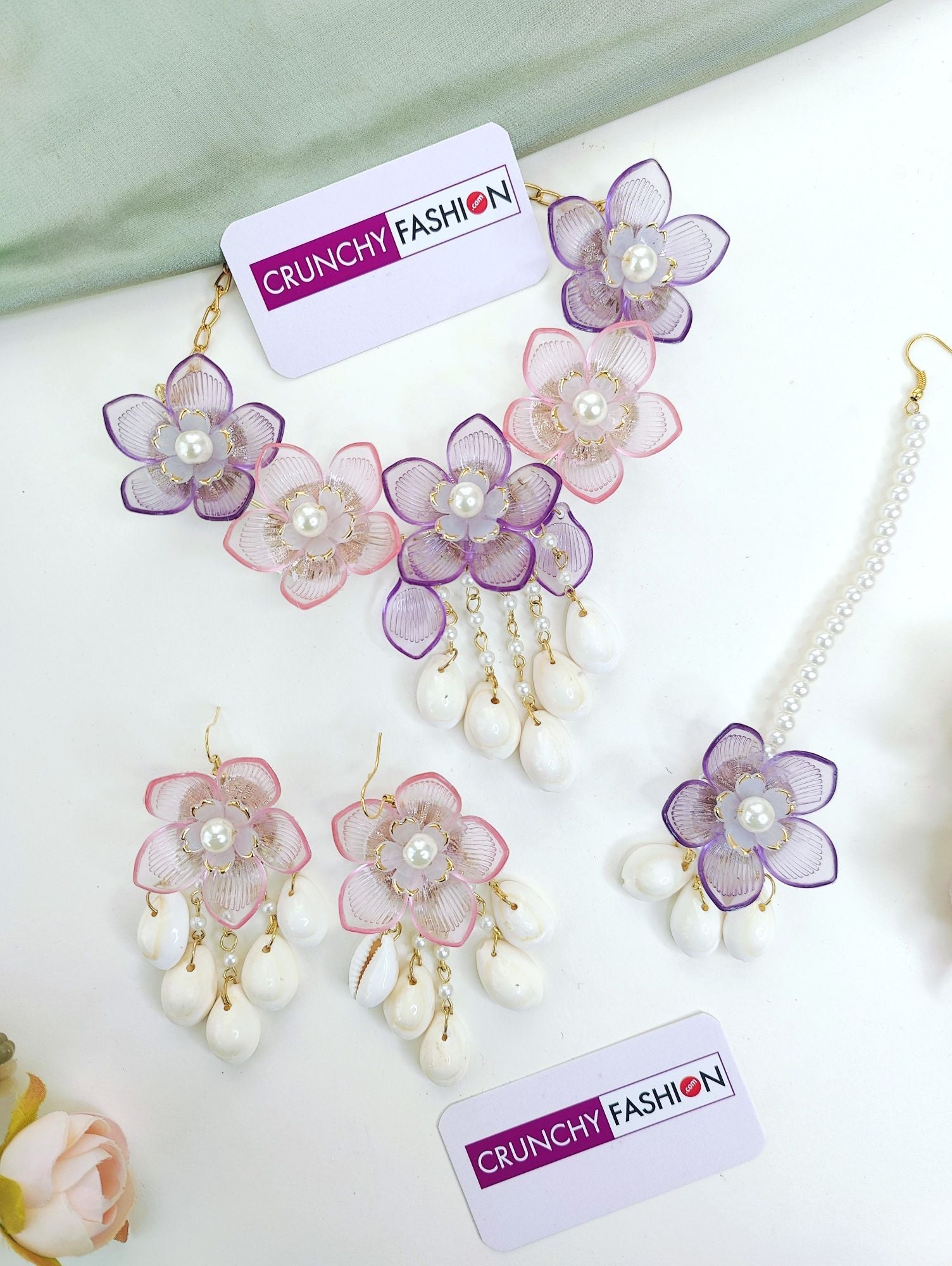 Lavender-Pink acrylic floral jewellery set with gold plating, ideal for haldi and mehndi occasions for women, 2025 collection