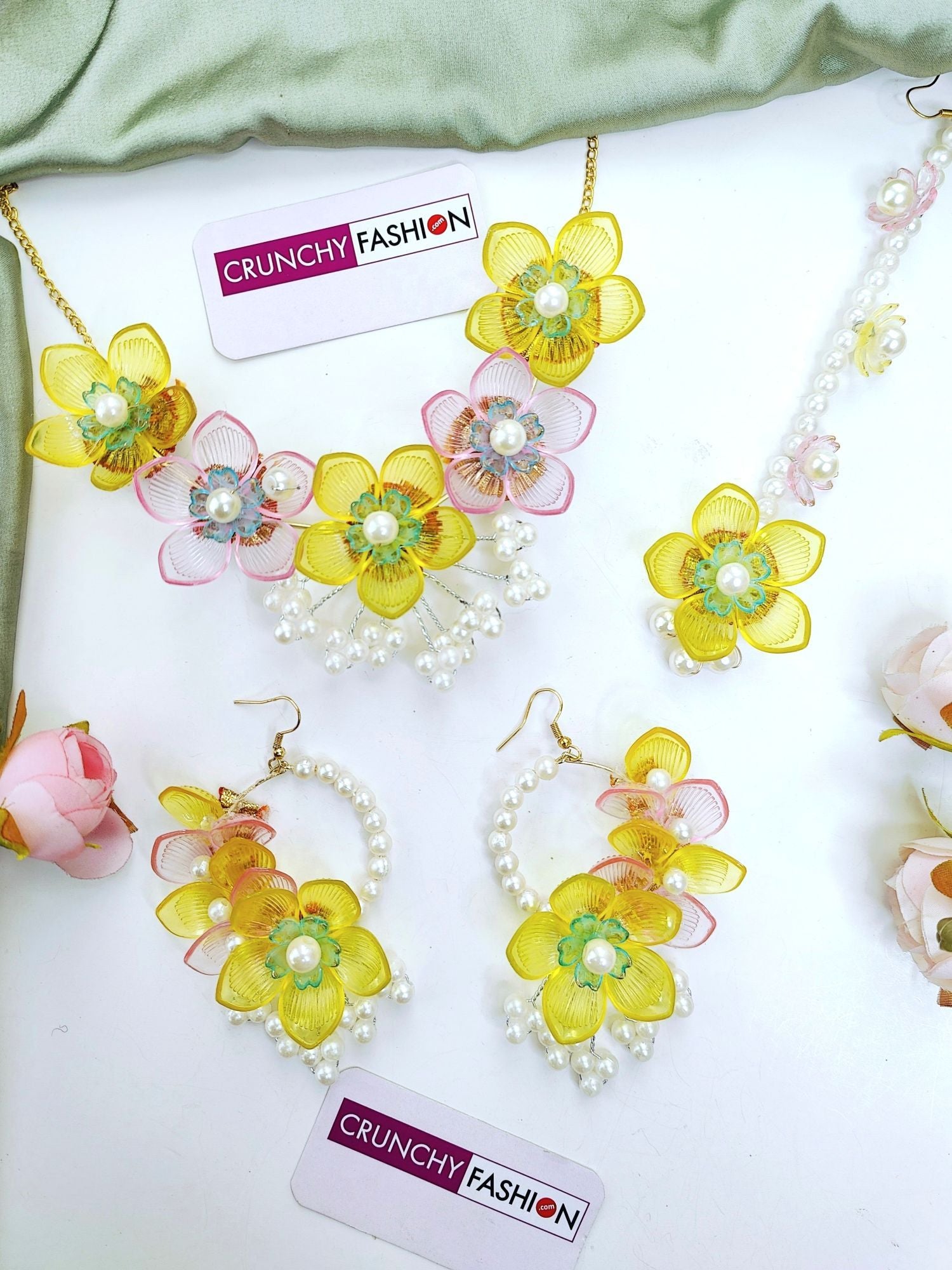 Lavish pink and yellow floral resin jewellery set, gold-plated for brides, ideal for haldi and mehndi ceremony
