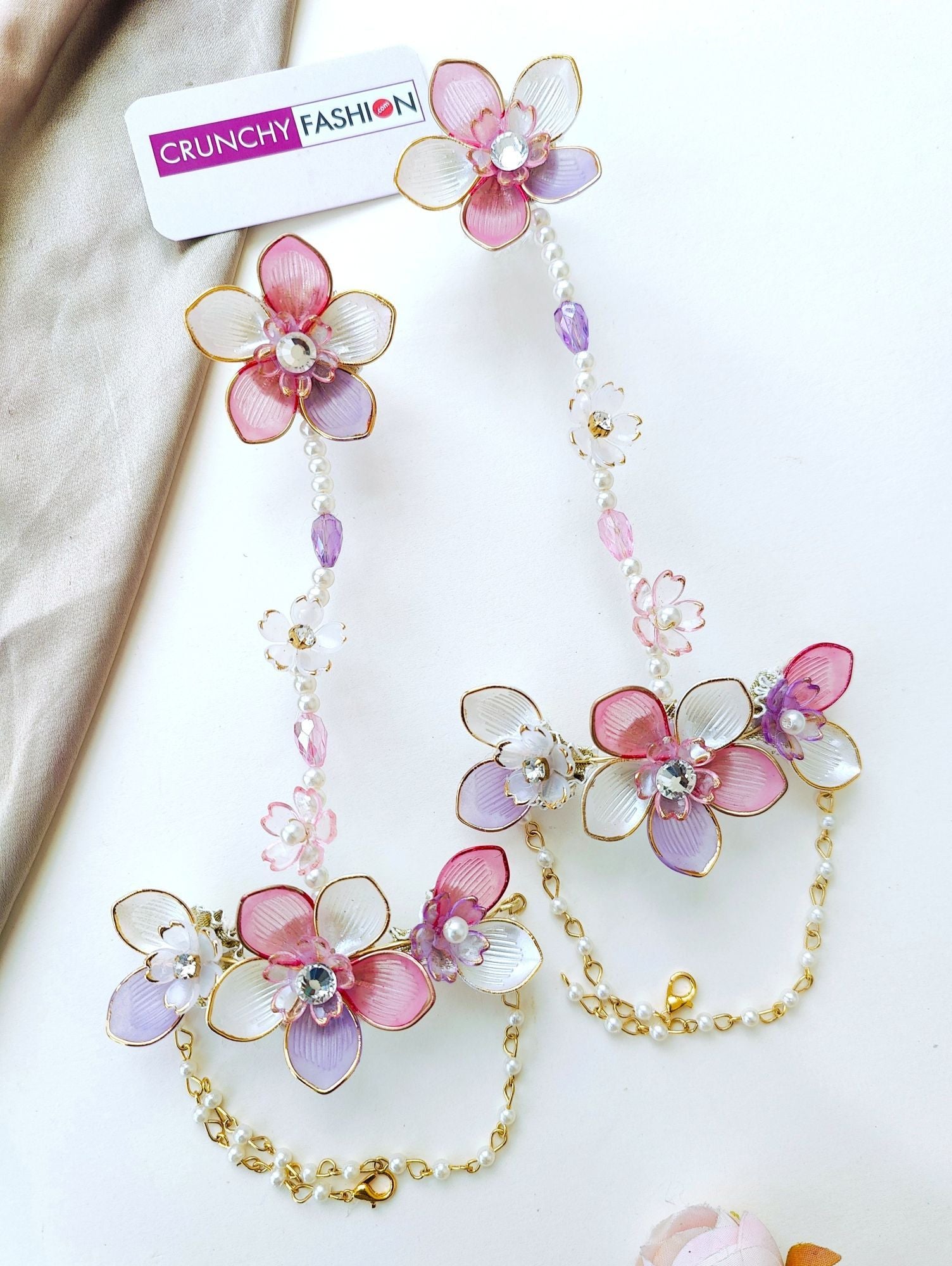 Handmade Lavender-Pink floral acrylic jewellery set with gold plating, ideal for haldi and mehndi ceremonies at weddings