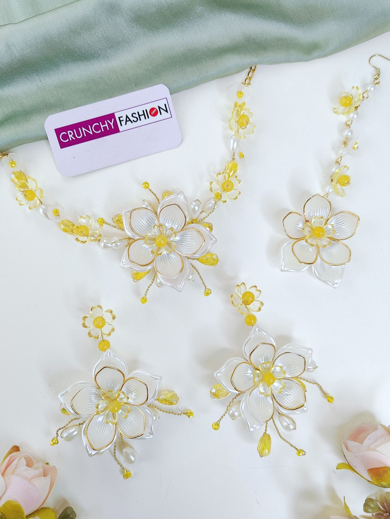 Handmade White-Yellow Floral Jewelry for Haldi-Mehndi Carnivals