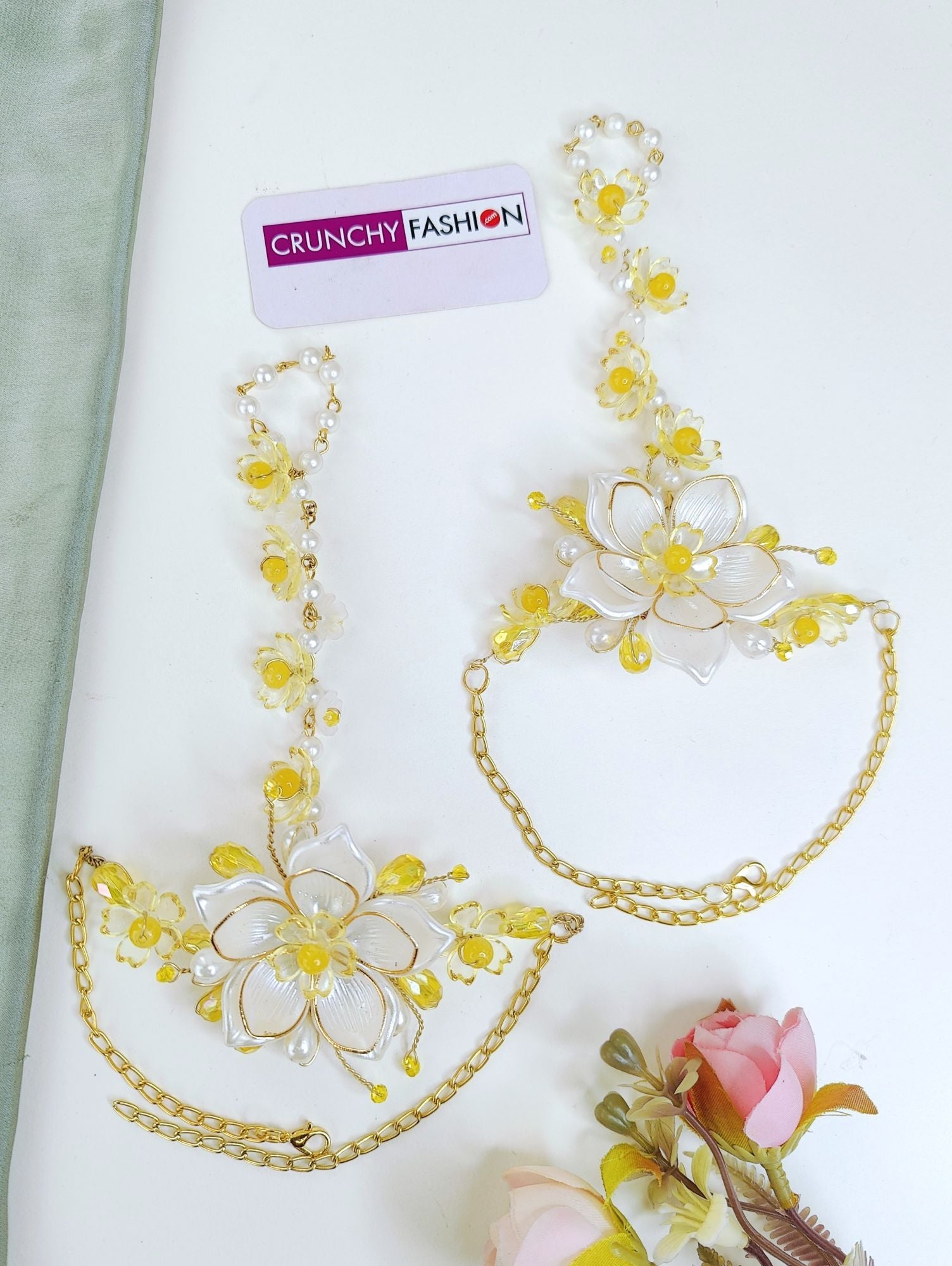 Handmade White-Yellow Floral Jewelry for Haldi-Mehndi Carnivals