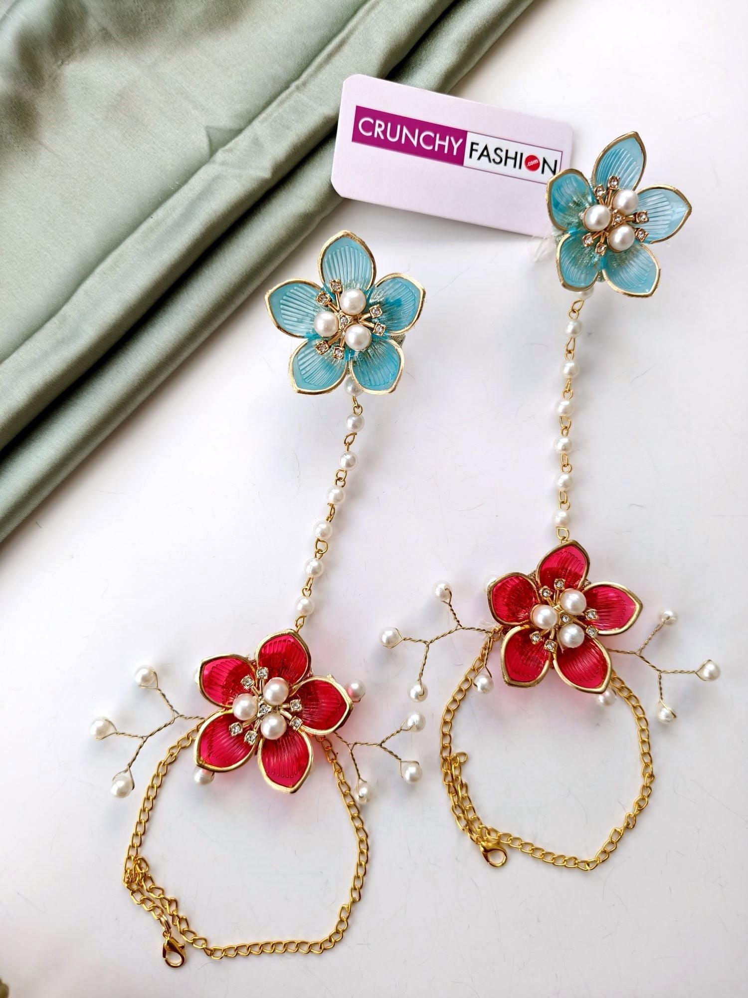 Acrylic floral haldi jewellery set in blue pink aqua with earrings