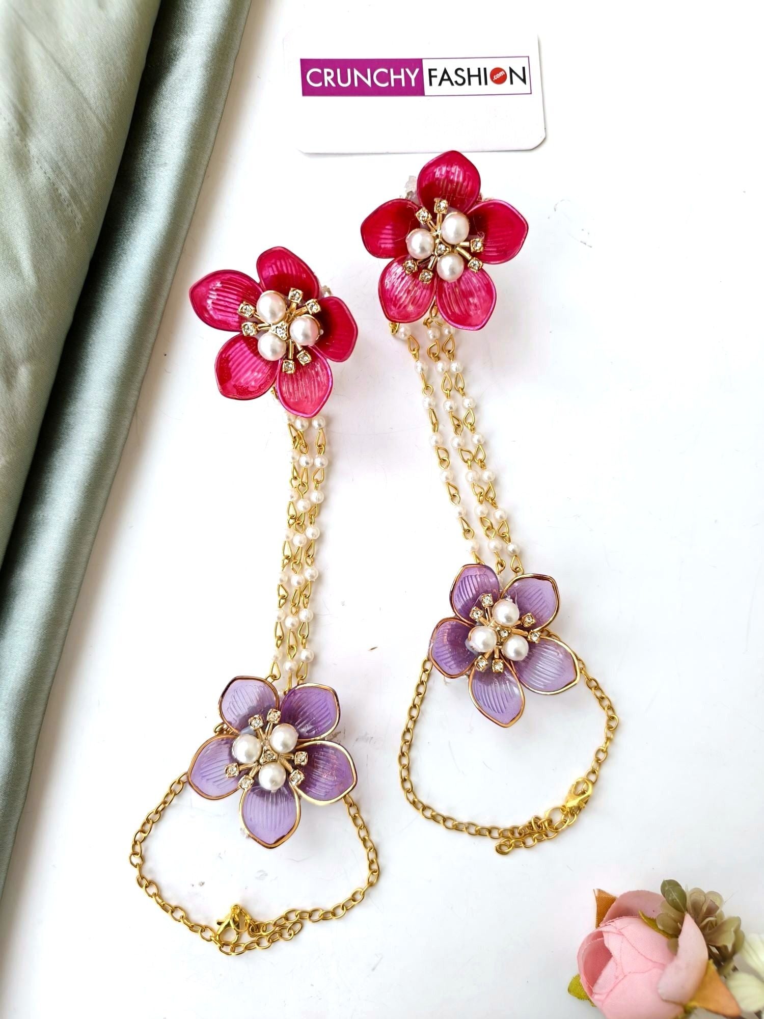 Pink-purple acrylic flower and shell jewelry set for women, ideal for haldi, mehndi, or wedding events