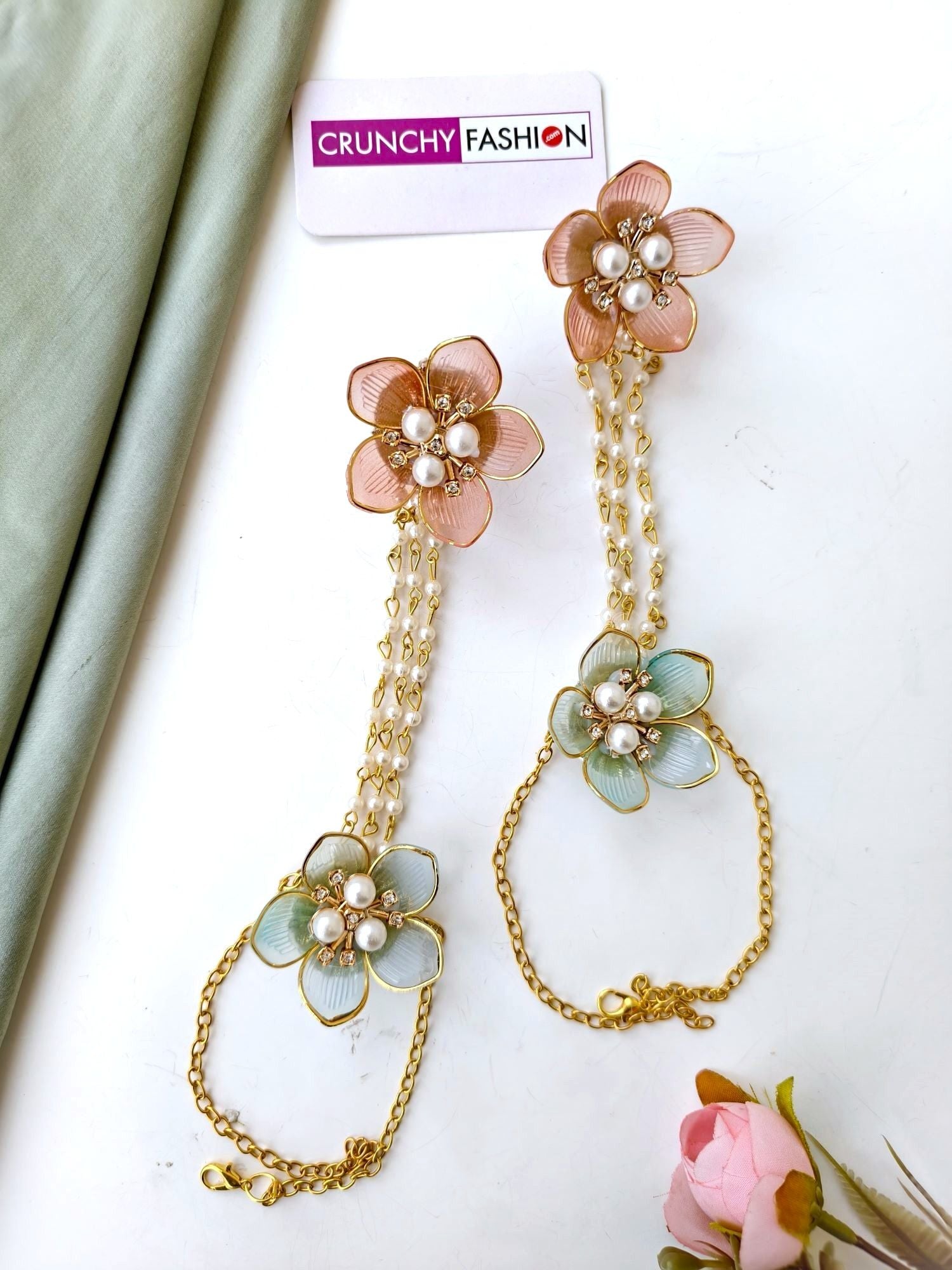 Pink-powder blue floral haldi jewellery set for bride with seashells, resin beaded, ideal for wedding or mehndi