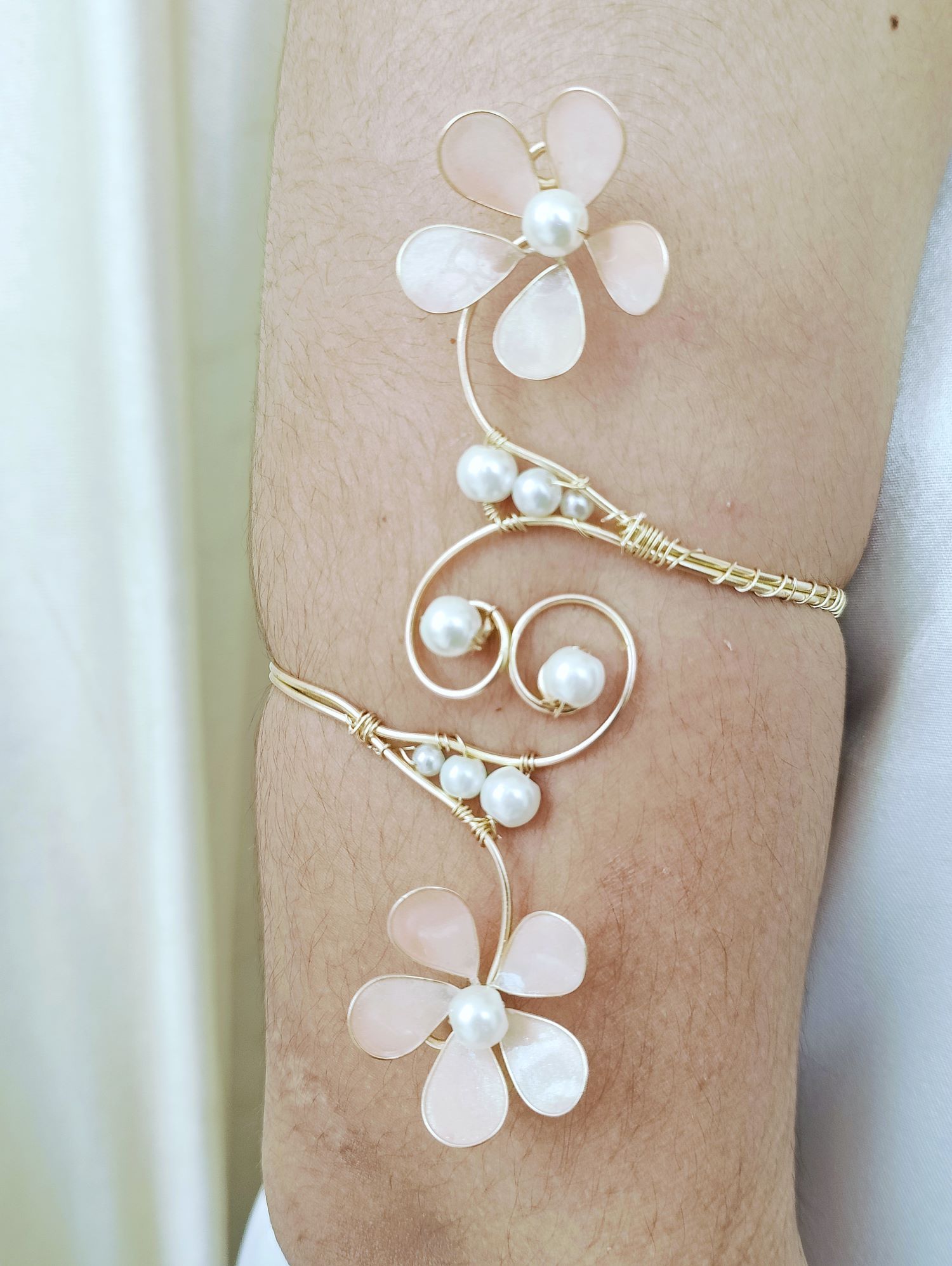 Light Pink Resin Floral Armlet – Handmade Ethnic Cuff
