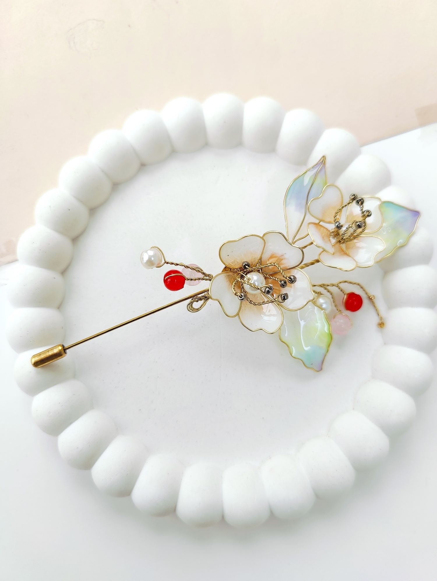 Handmade floral resin brooch lapel pin, statement brooch for women