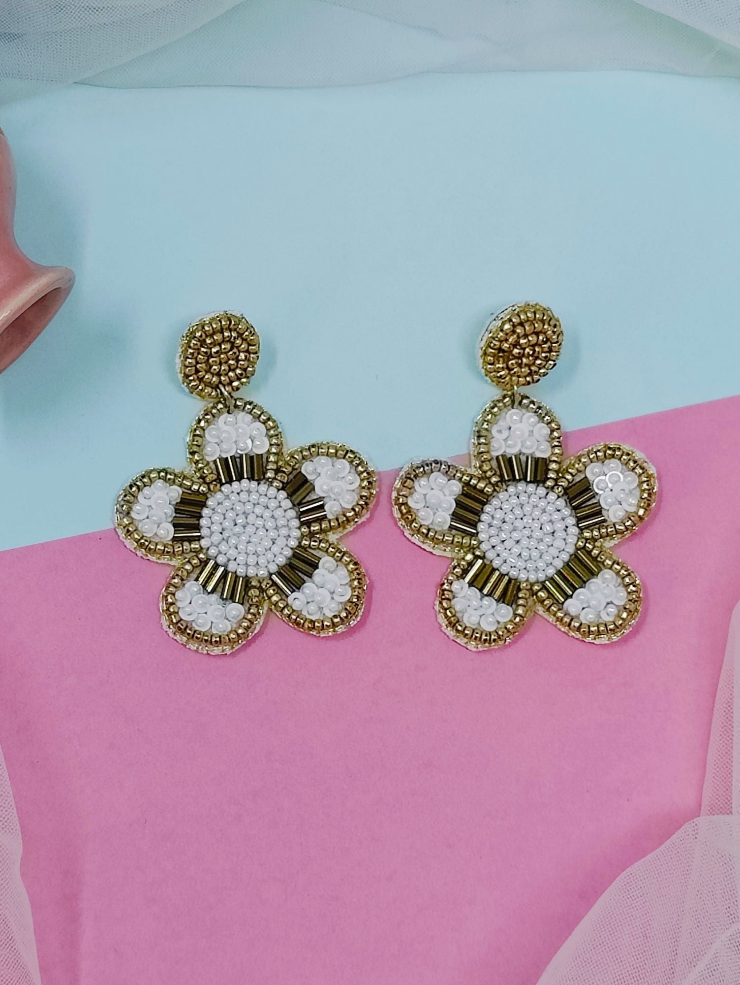 White floral handmade earrings with beaded jewellery design, perfect for festive occasions, parties, weddings, Haldi and Mehandi ceremonies. Features push back design and 7.0 length.