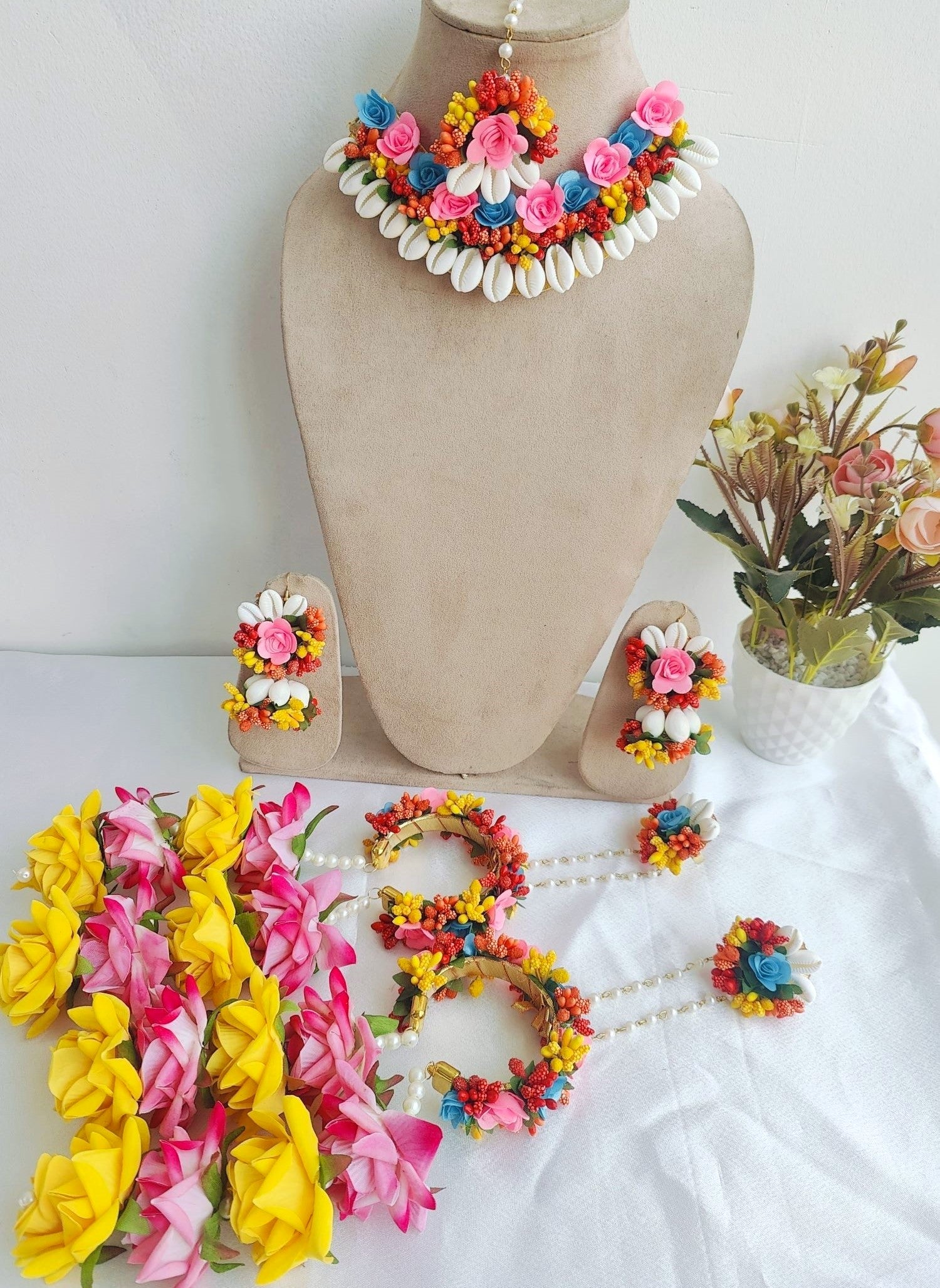 Floral Fiesta Multicolor Bridal Haldi Mehndi Jewellery Set with Kaliras