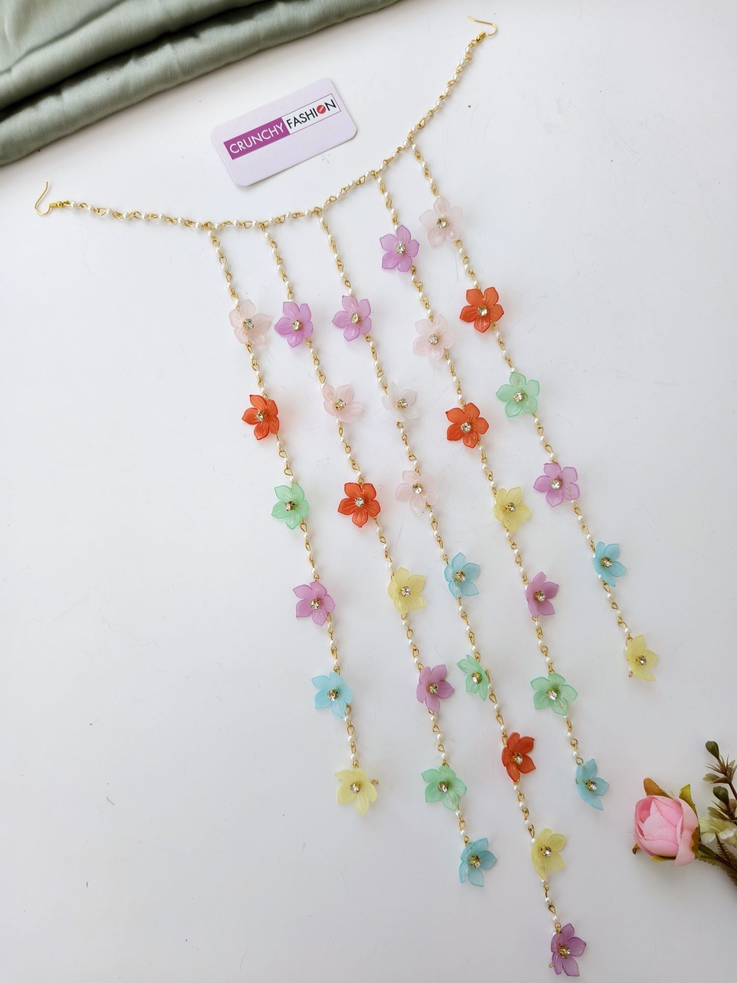 Multicolor floral hair accessories for women, acrylic gold-plated hair pin for wedding or Haldi, bridal hair accessory