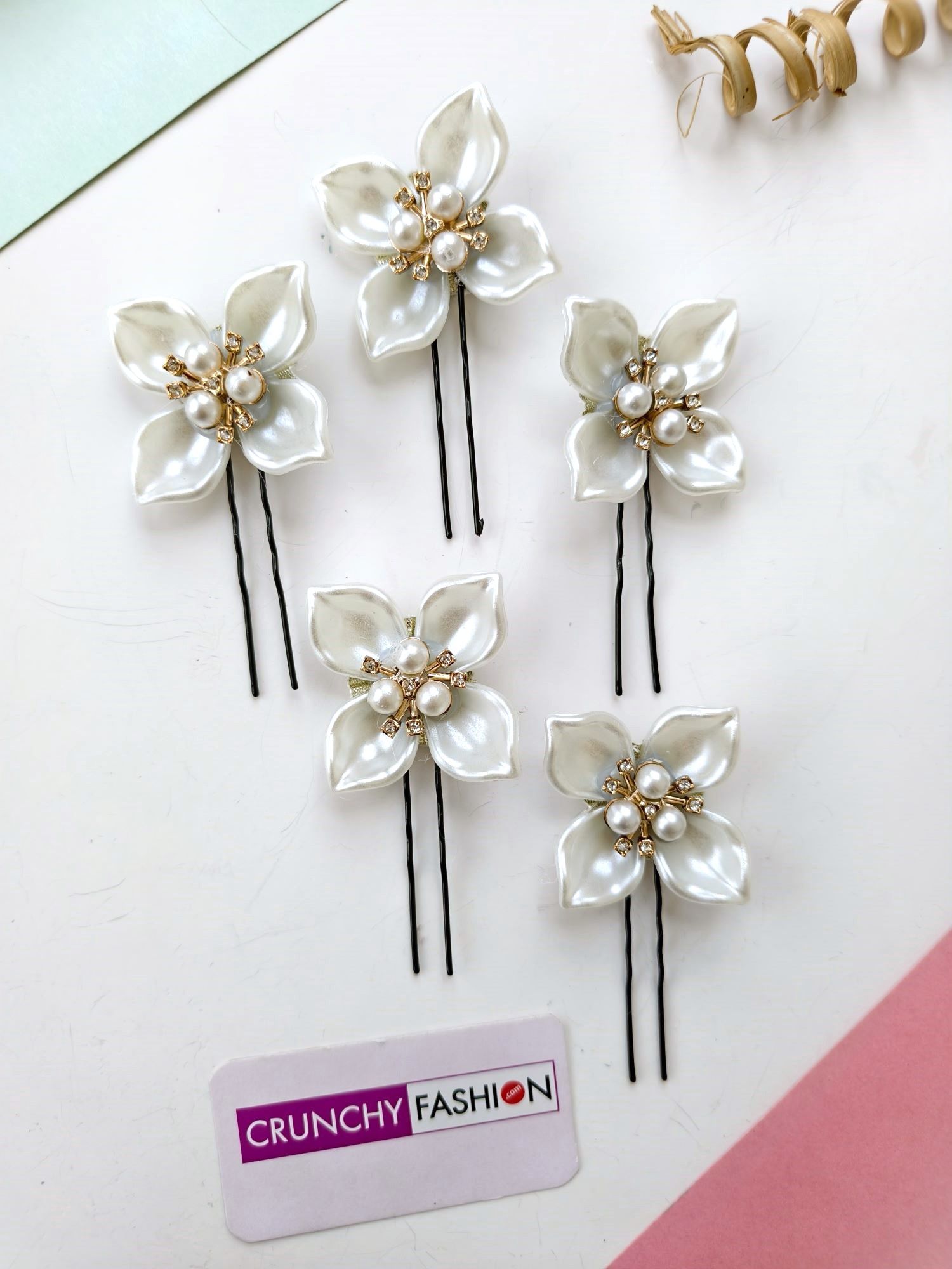 white acrylic floral hair pins for wedding, gold plated head chain