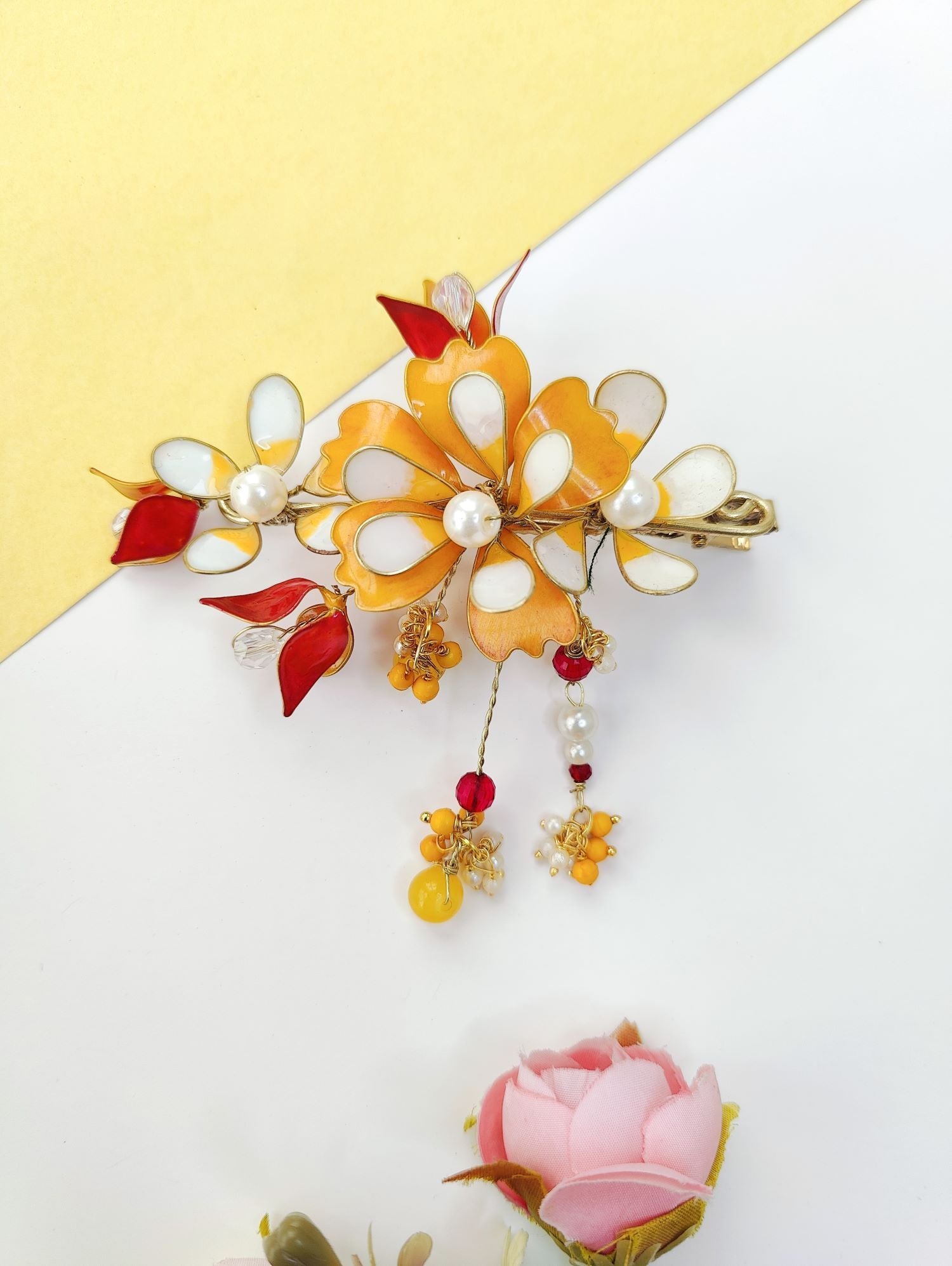 Yellow white resin floral hair clip, handmade lightweight jewellery