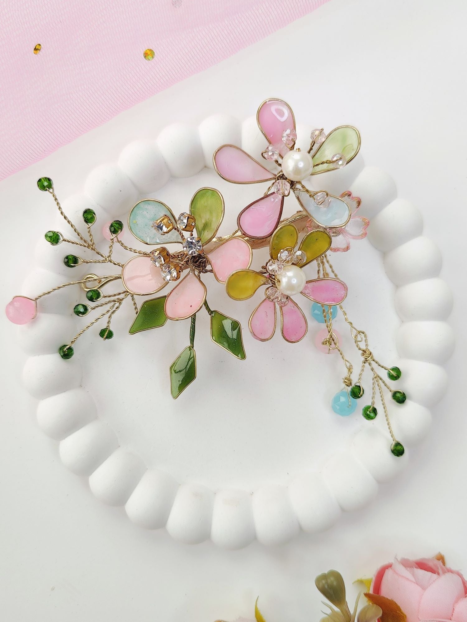 multicolor resin floral hair clip, lightweight handmade jewellery