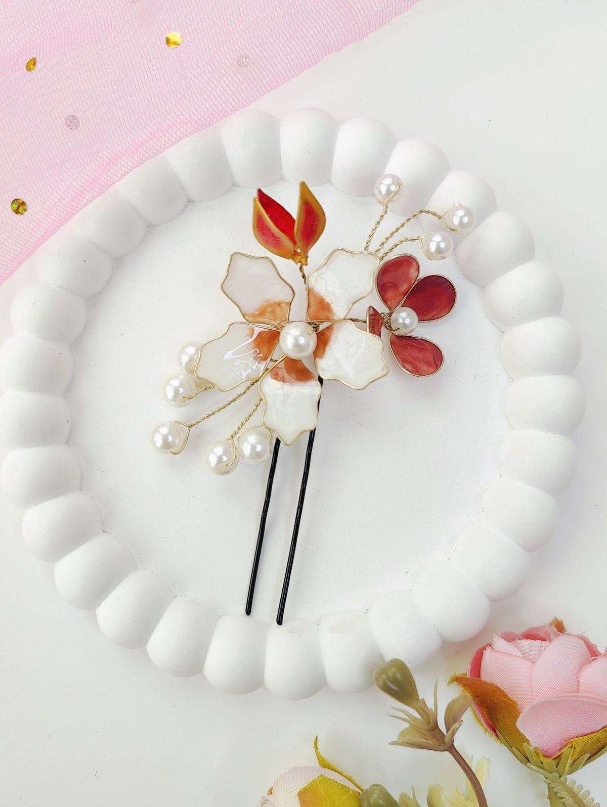 Brown and white resin floral jewellery hair pins, set of two
