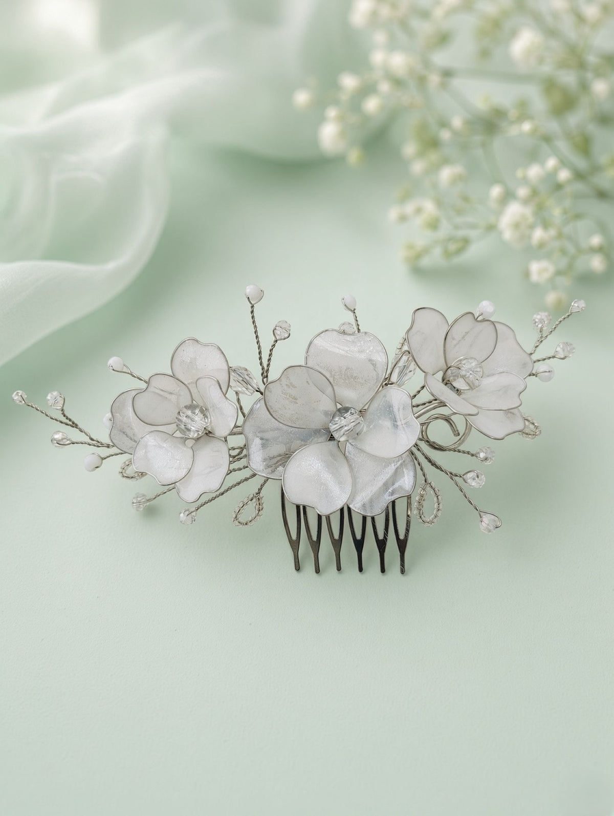 Ivory resin floral jewellery hair comb, lightweight haldi accessory