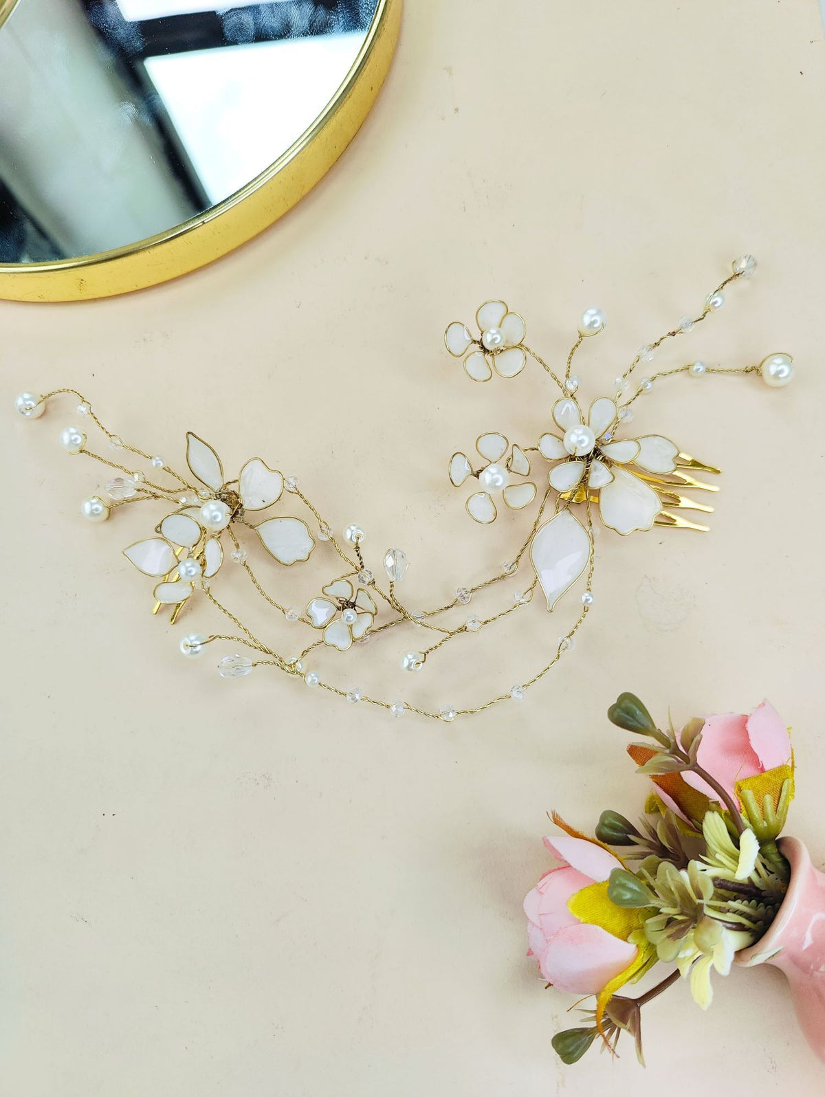 white resin floral hair vein jewellery for haldi mehndi looks