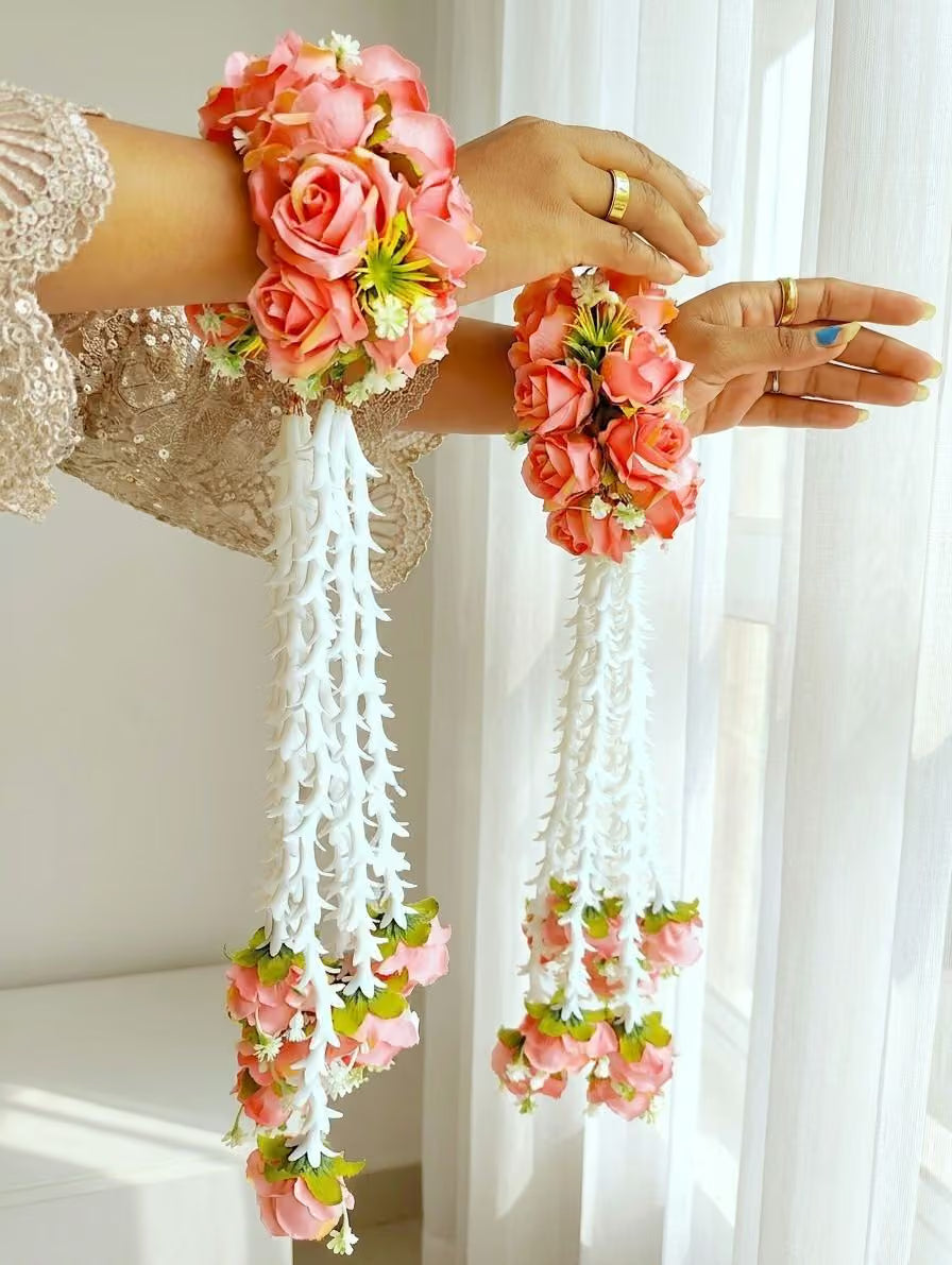 White Bridal Kalire in Floral design with Pearls & Shells, ideal for summer weddings and haldi ceremonies