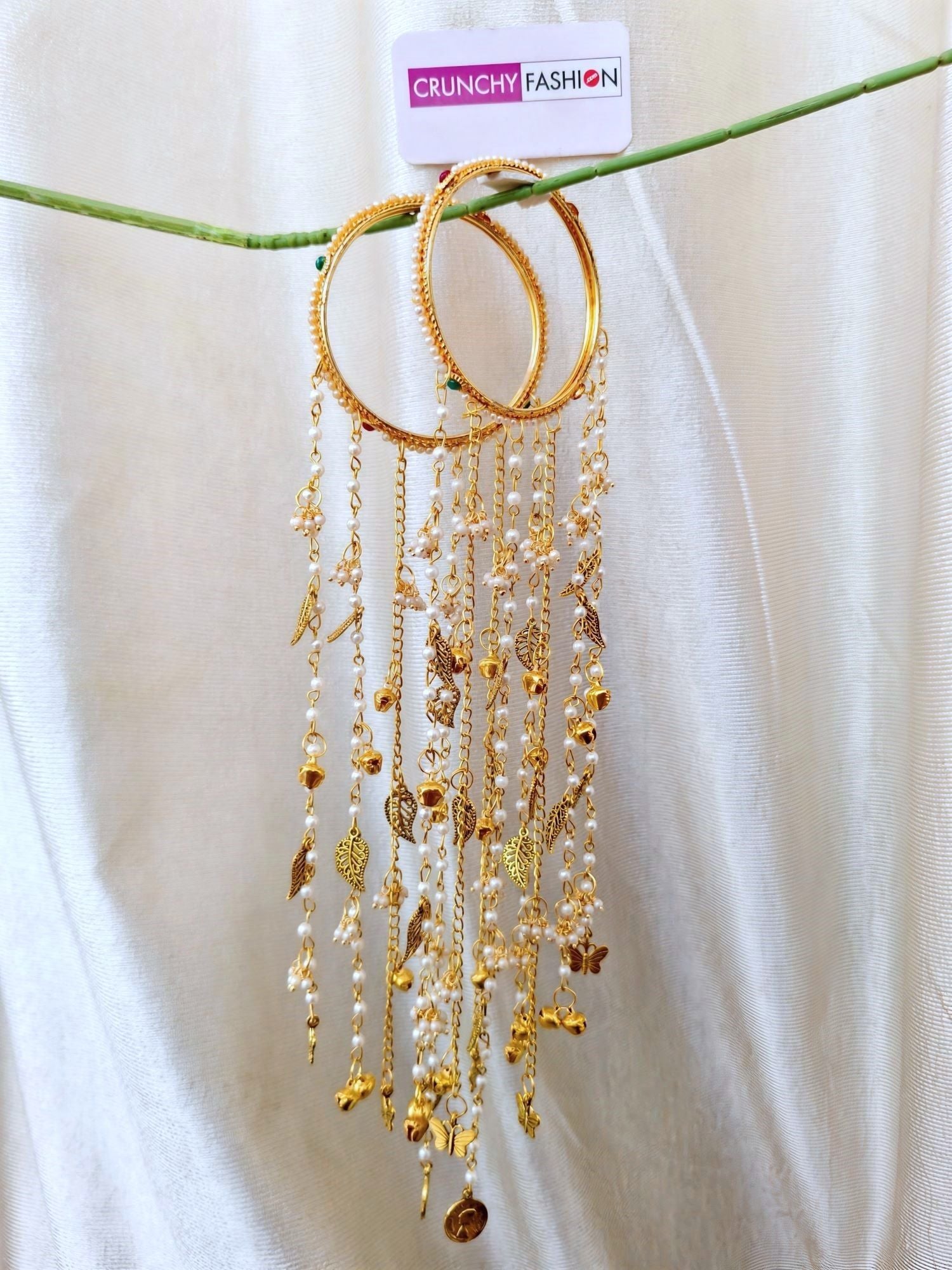white designer wedding kalira for bride, gold plated handmade kaleere