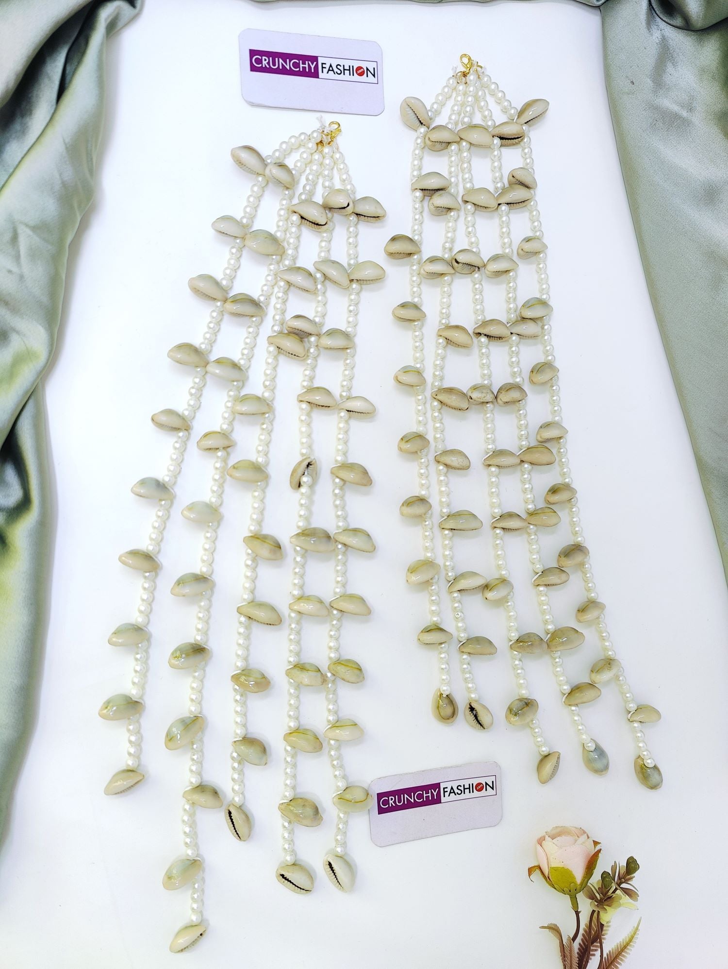 Natural seashell kalire for bride, floral Punjabi bridal kalira pair