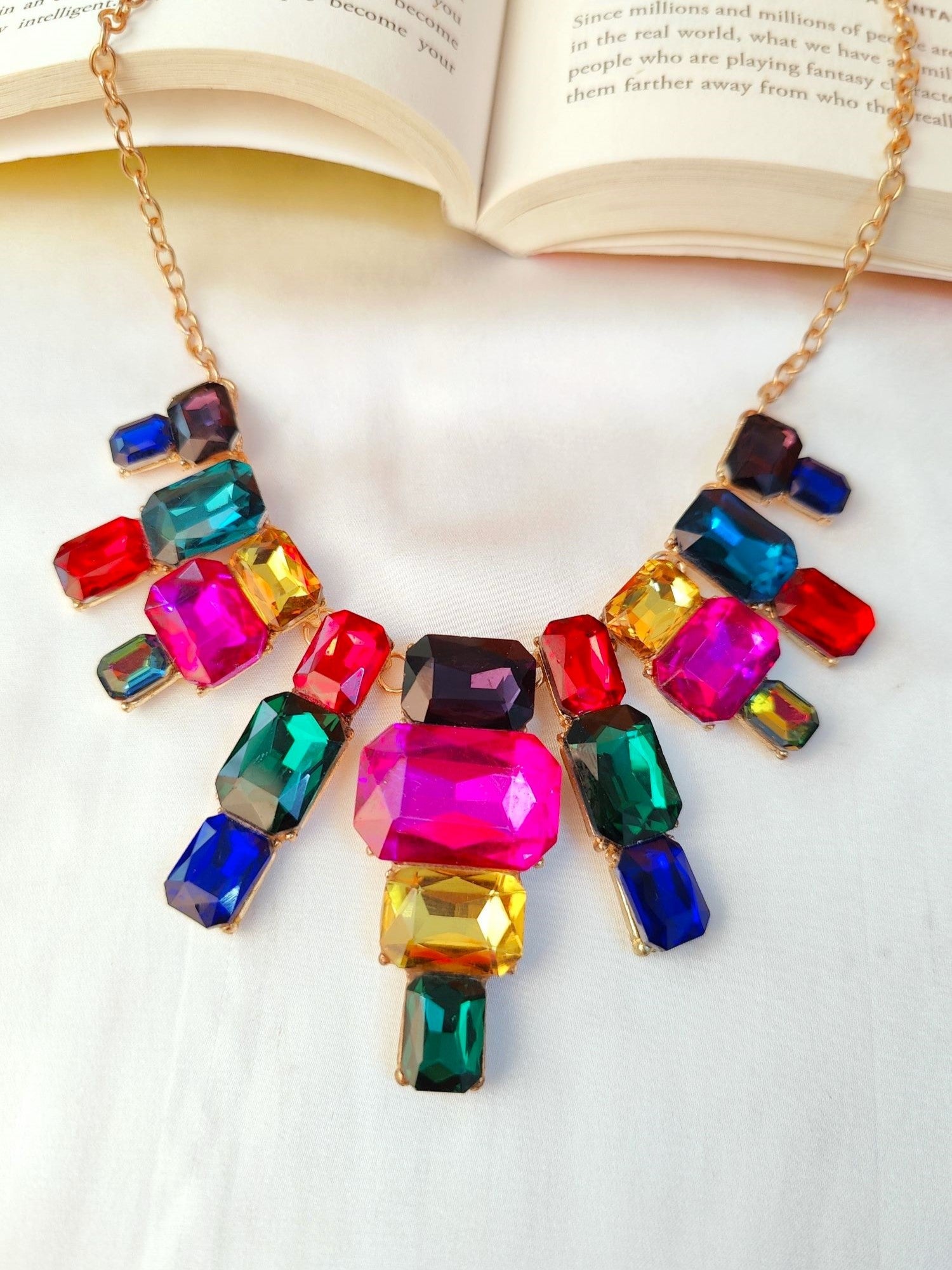 Chic Multicolored Crystal Statement Necklace Fashion for Seniors