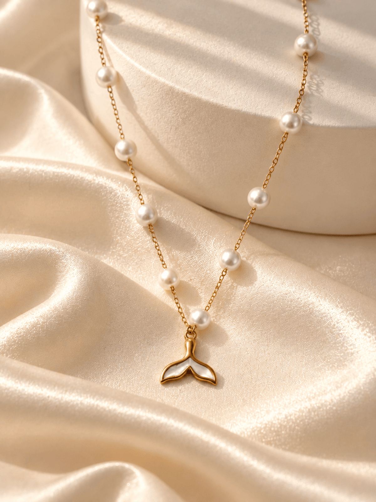 Gold plated crystal pendant necklace for women, designer accessory, anti-tarnish, cable chain, party wear 2026