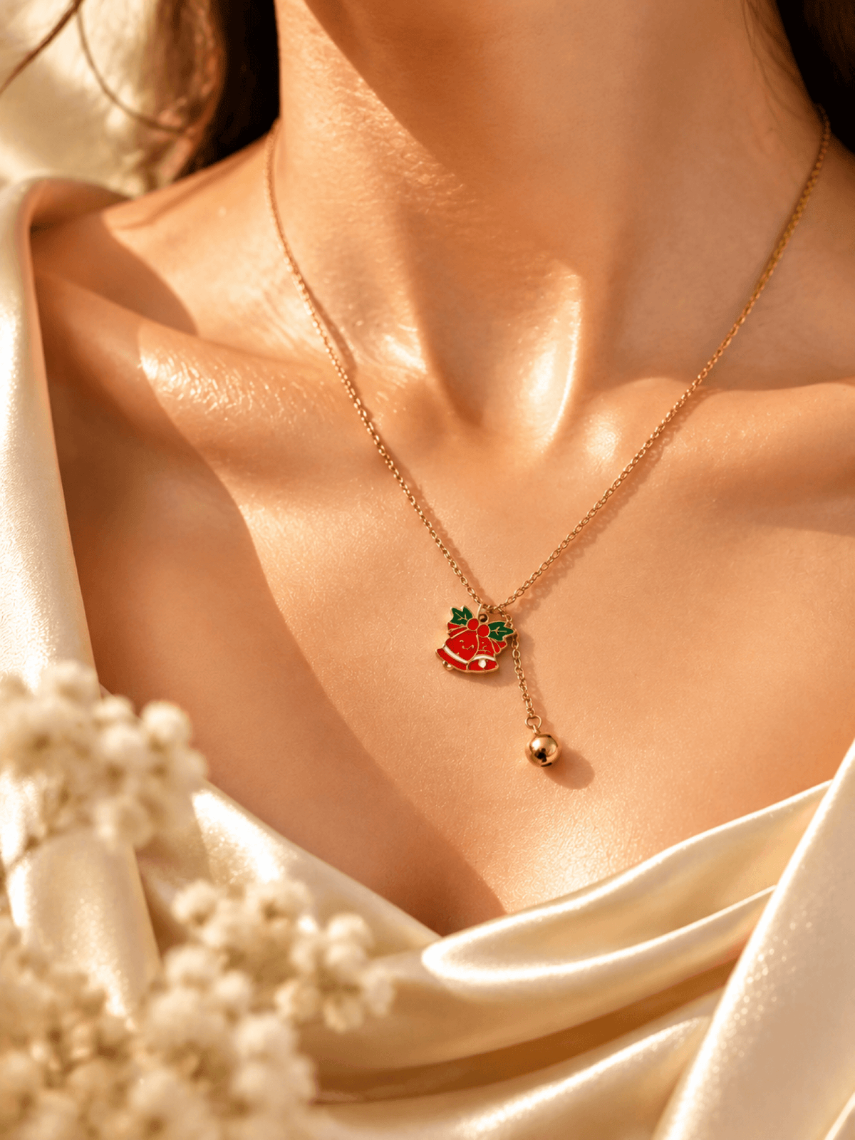 Gold-plated red bell heart pendant necklace for women, cable chain