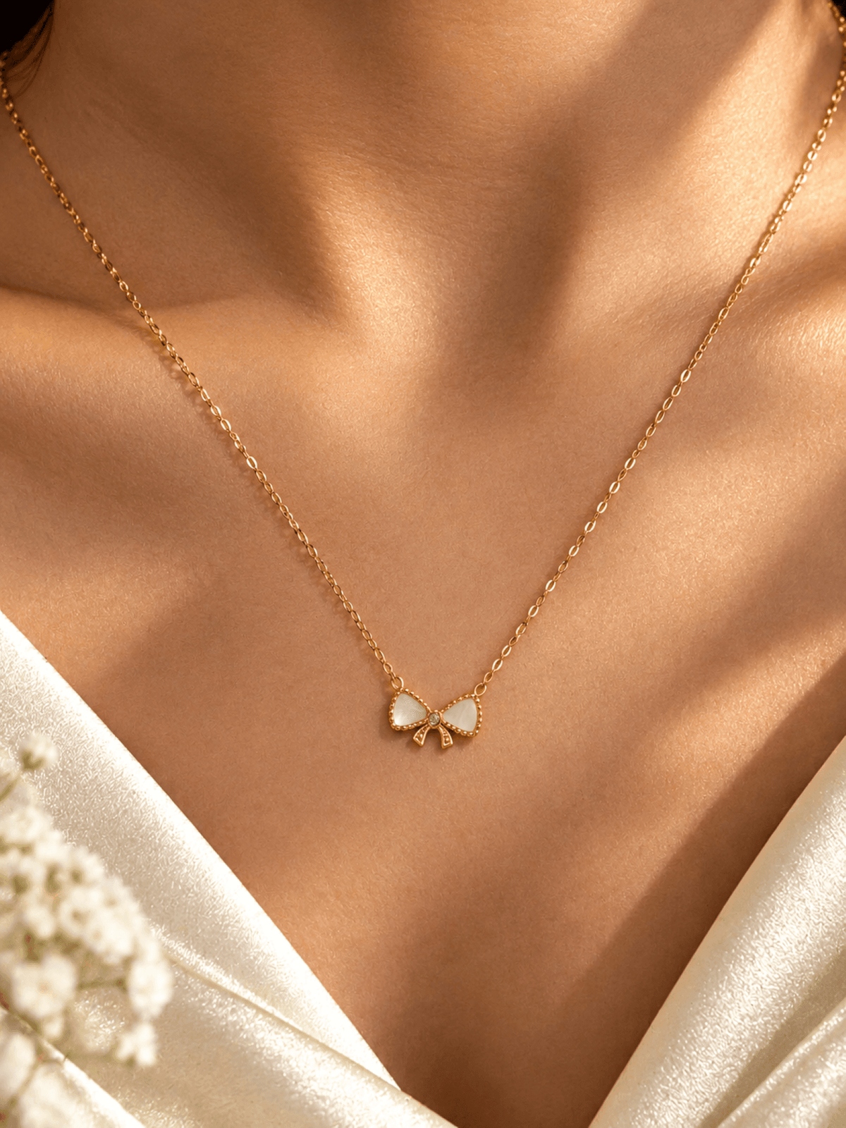 gold plated crystal girl pendant necklace for women, cable chain