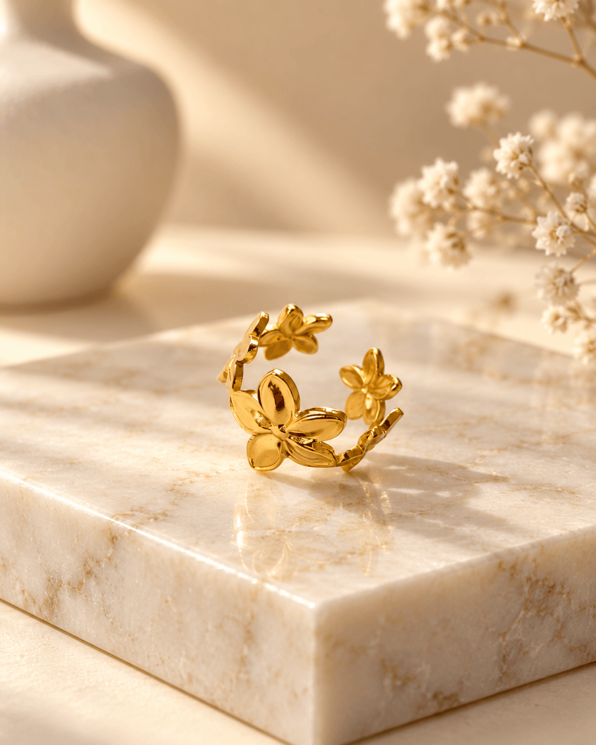 Floral stainless steel anti tarnish ring for women, adjustable gold