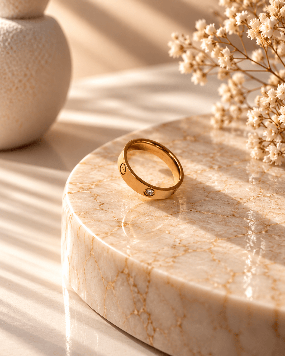 Stainless steel anti tarnish gold ring for women with minimal stone