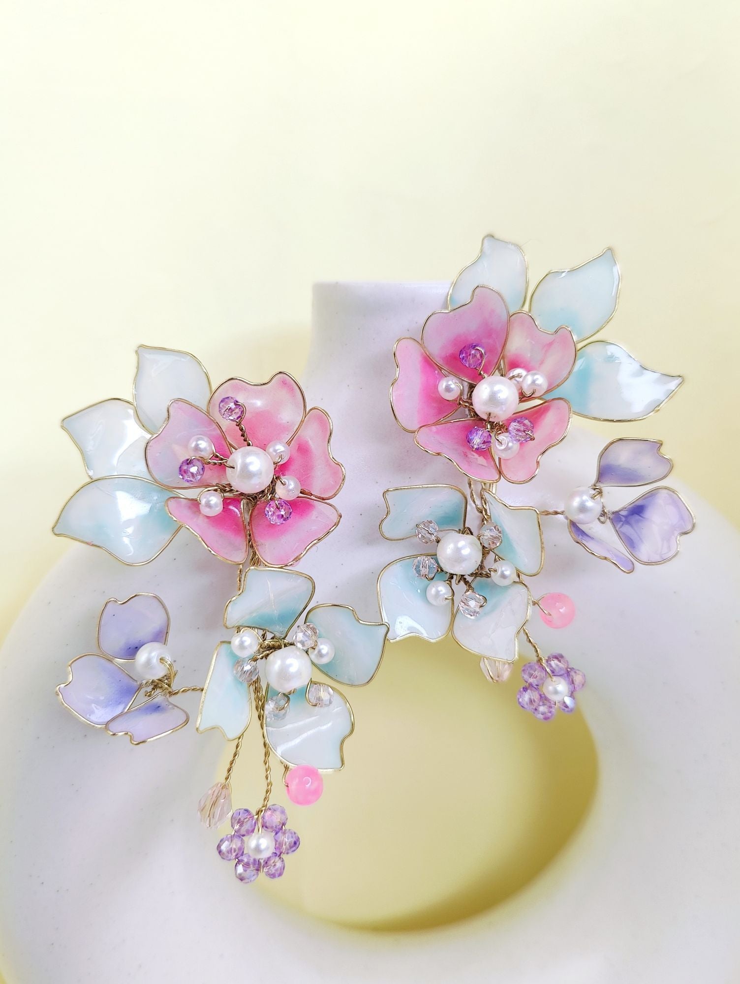 Powder blue and pink resin earrings, floral design, lightweight handmade statement earrings for women, pastel jewelry