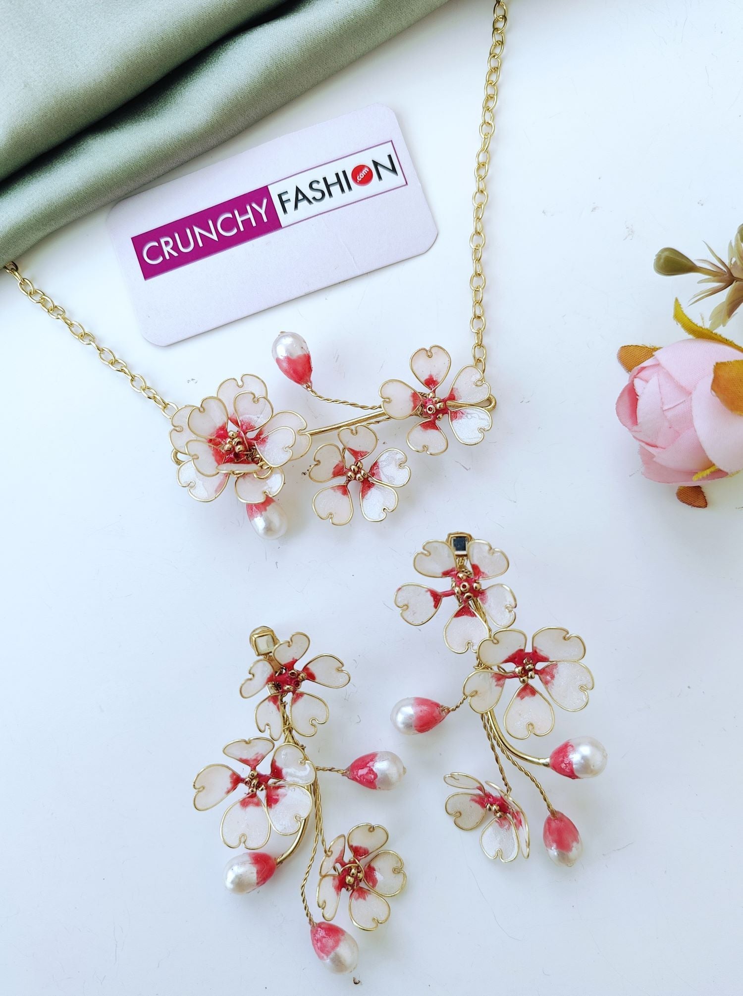 pink resin necklace for women, floral handmade jewellery, lightweight
