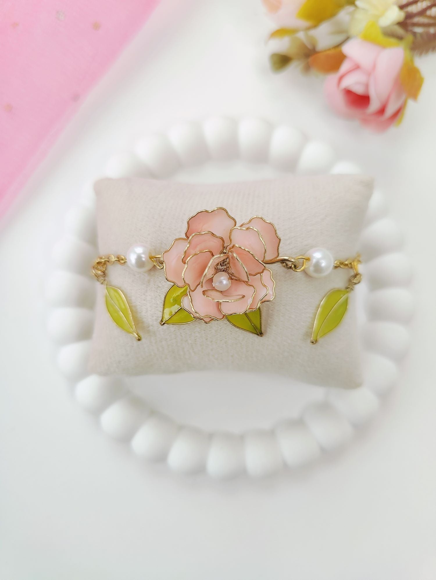 rose resin necklace set, lightweight floral jewellery for haldi