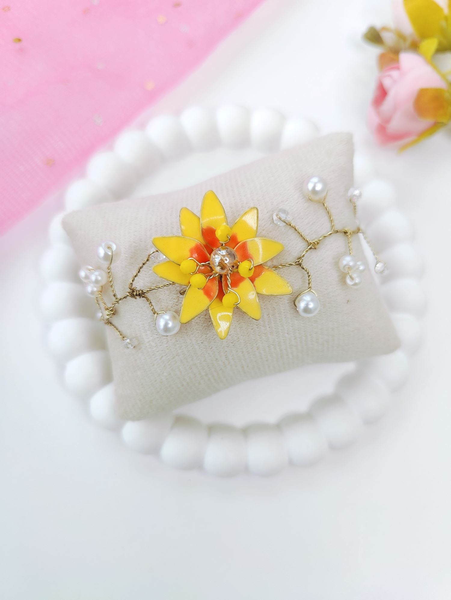 yellow resin necklace set, sunflower floral handmade jewellery