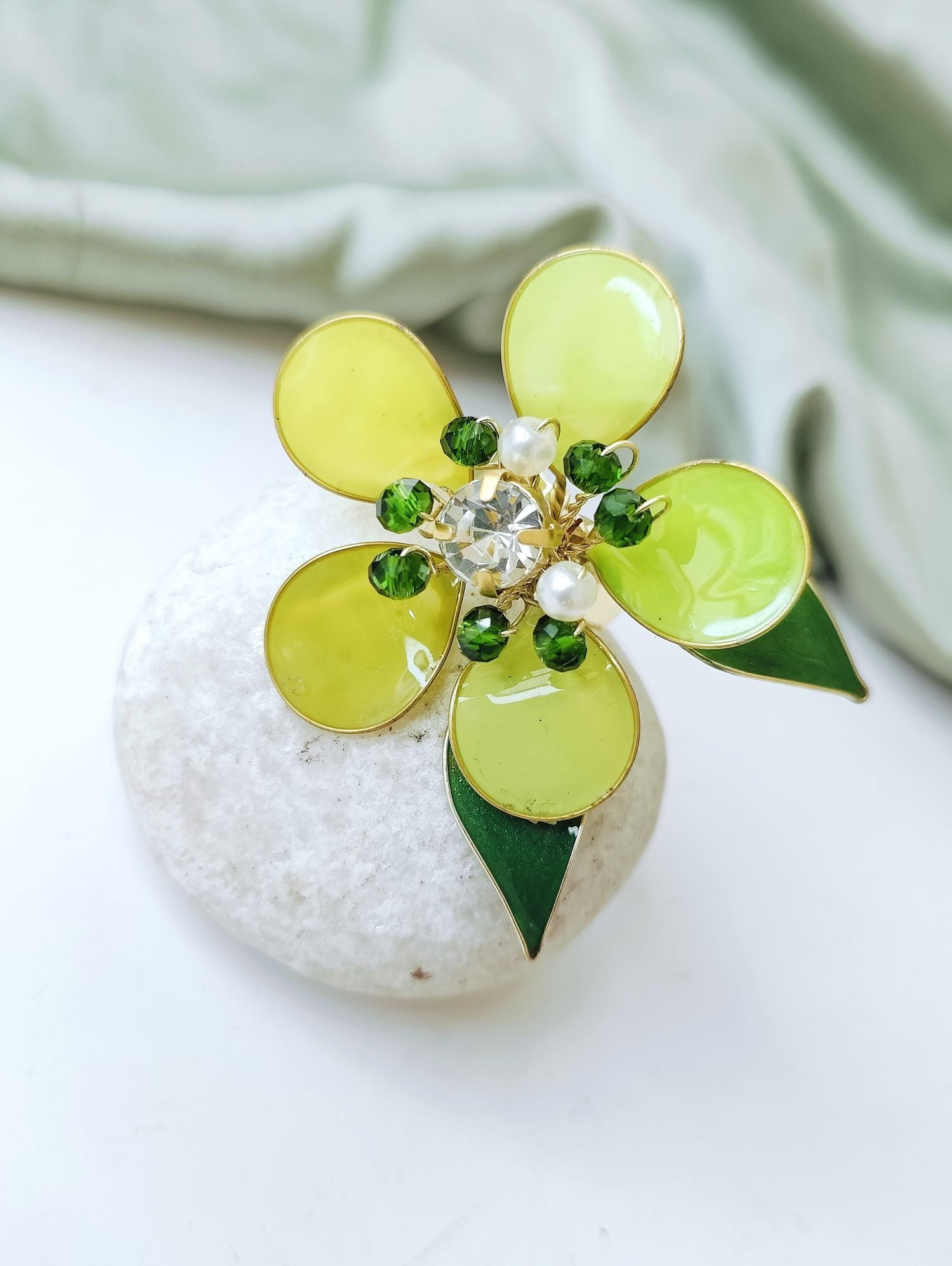 Green resin ring for girls, handmade floral resin jewelry, lightweight mehndi and haldi wedding accessory