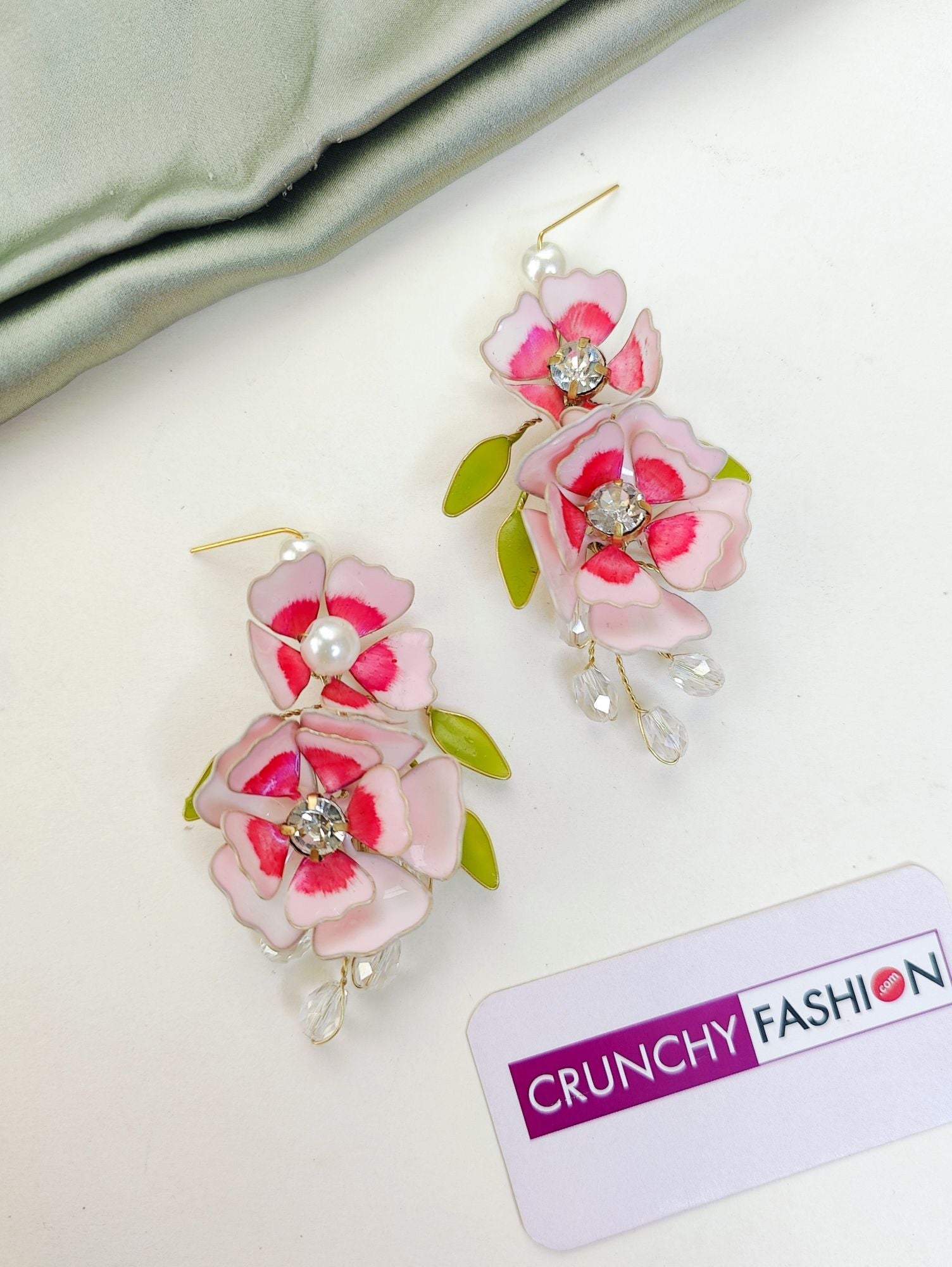 Handmade Pink Floral Resin Art Bridal Set for Haldi and Mehndi