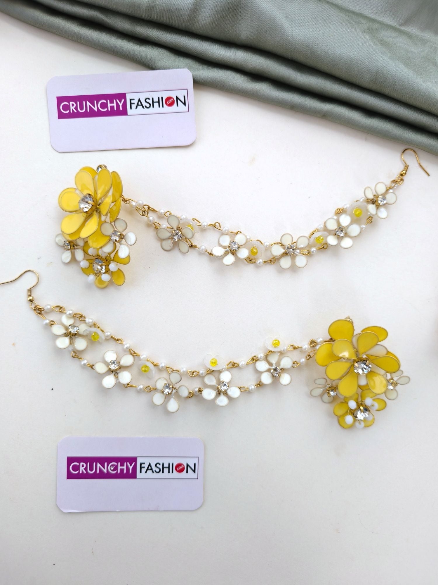 Zinnia Floral Jewellery Set with Ear Chains