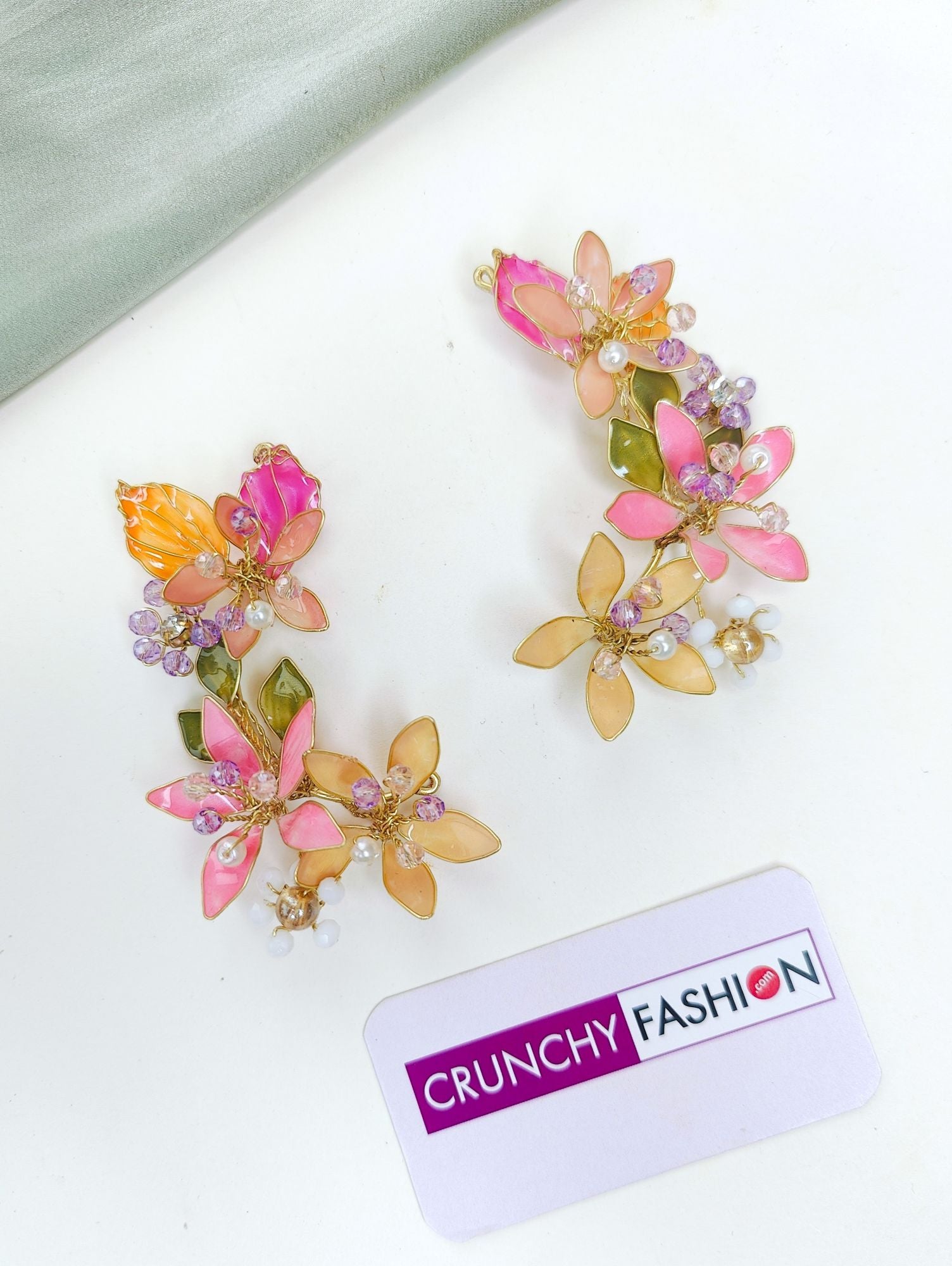 Pink-peach floral bridal jewellery set for haldi, handmade resin and beaded designer set with gold plating