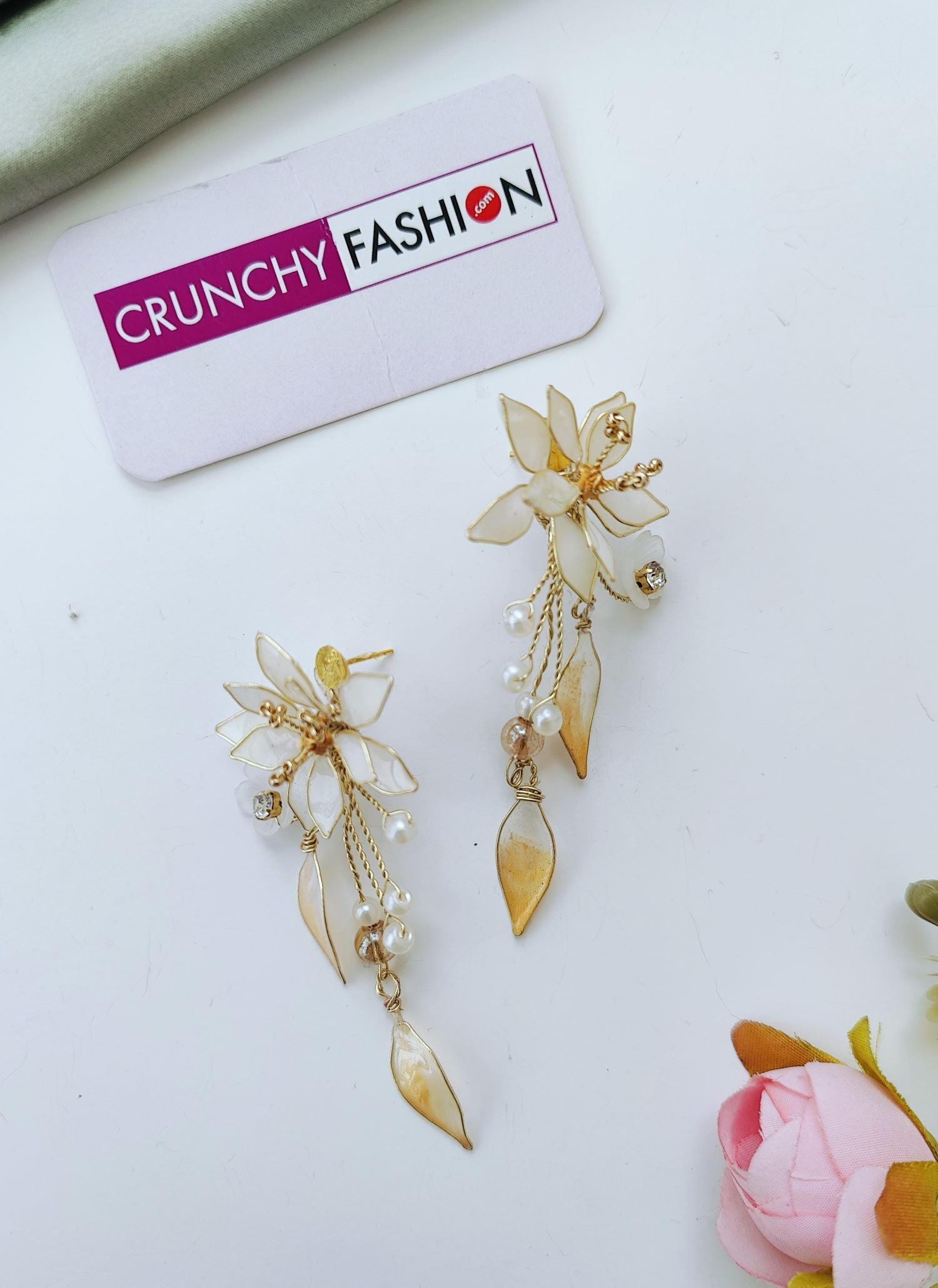 handmade resin floral necklace set with ivory pearl jewellery