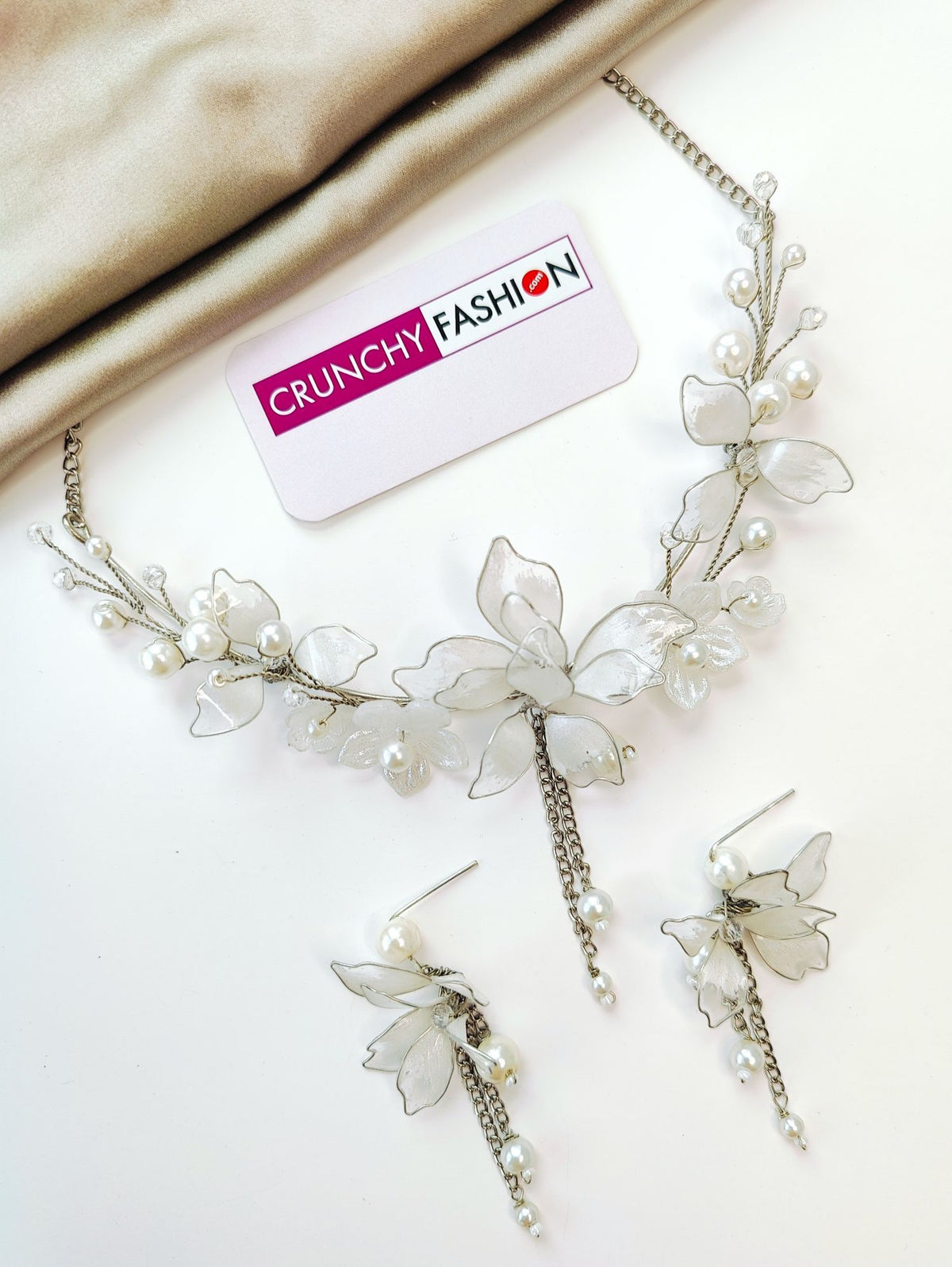 White floral resin jewellery set, lightweight haldi and bridal design