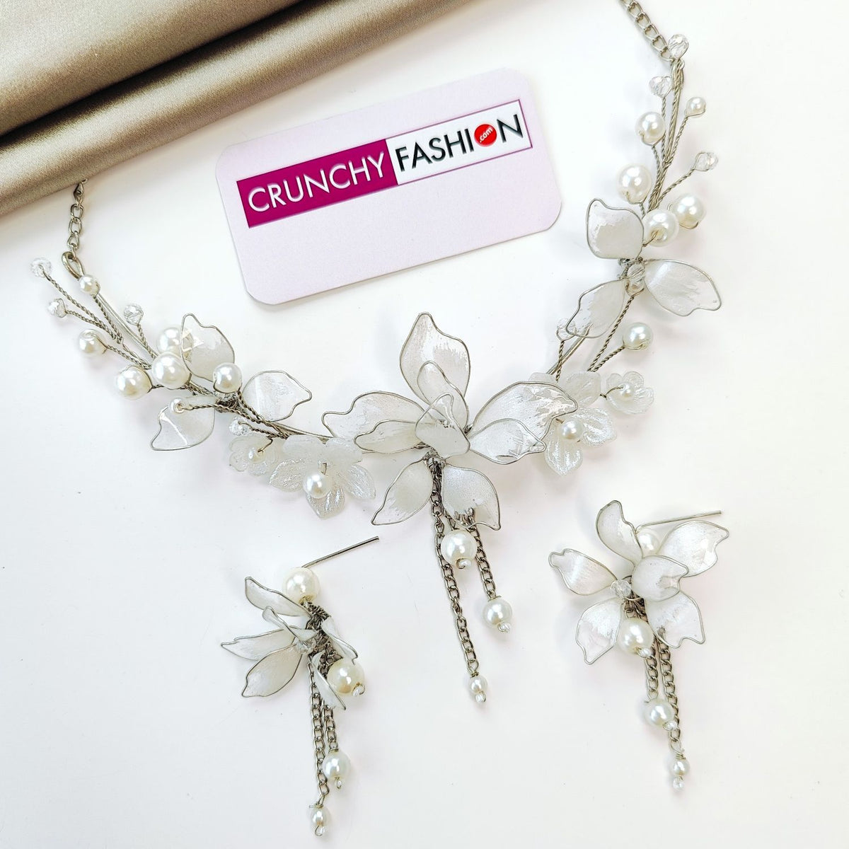 White floral resin jewellery set, lightweight haldi and bridal design