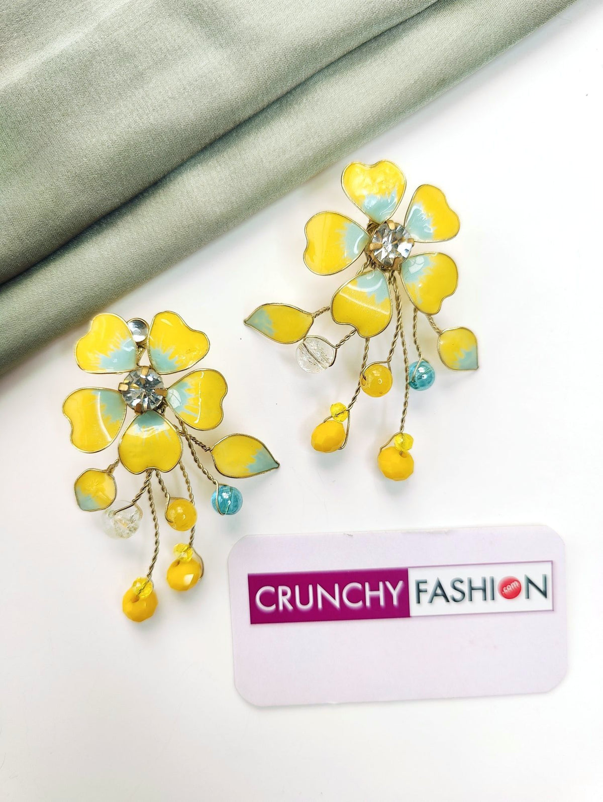 Yellow and blue floral resin jewellery set for haldi brides 2026