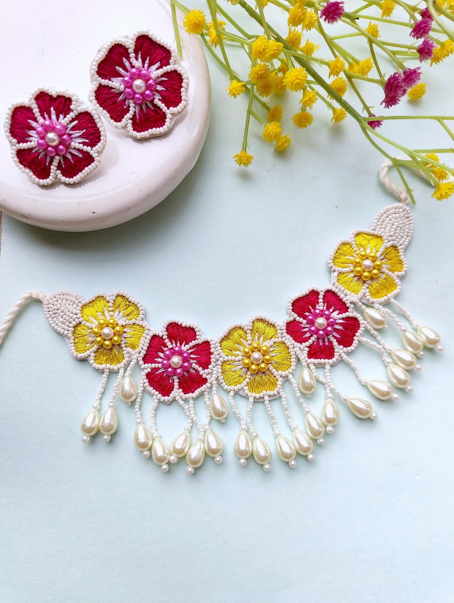 Blossom Floral Beaded Choker Necklace for Women, Girls