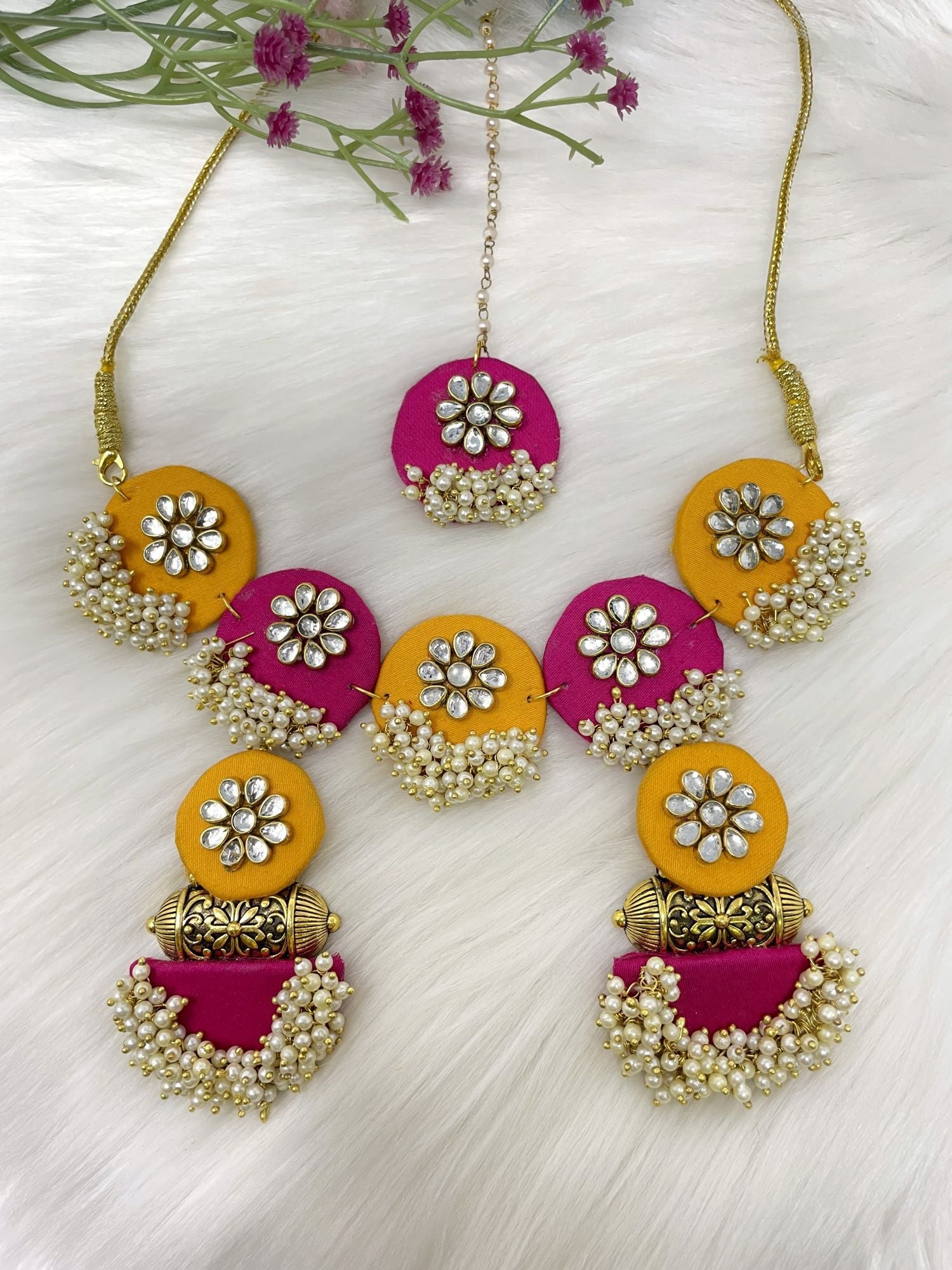 Pink Splendor: Handmade Floral Beaded Jewelry Set for Festive Occasions