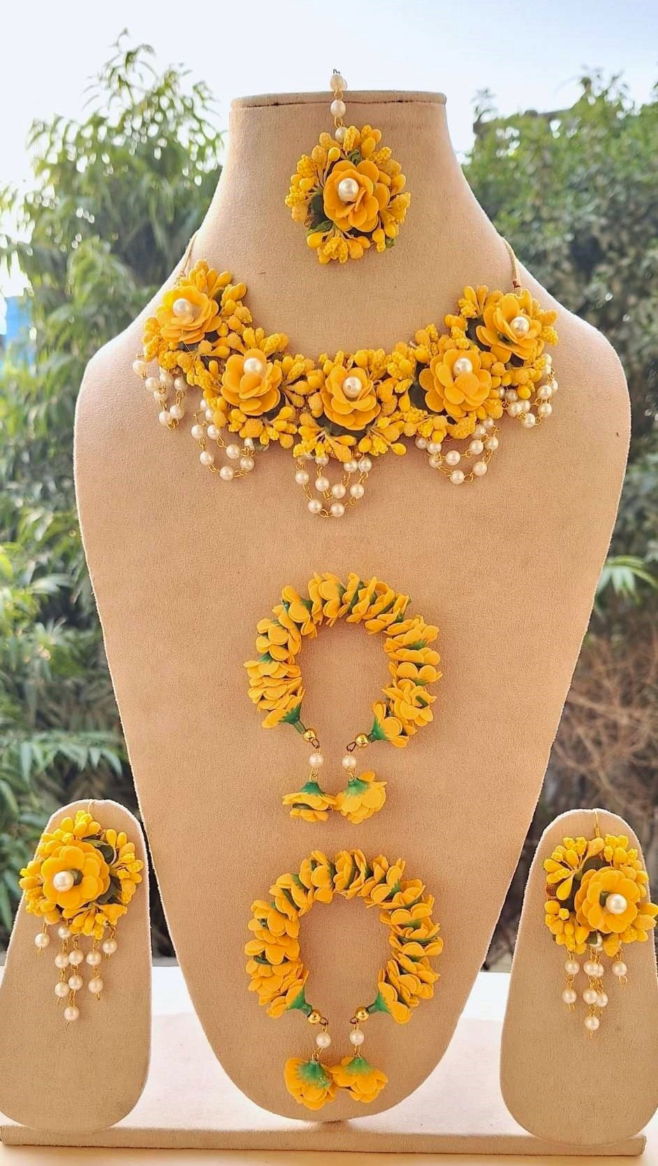 Beautiful Yellow Floral Haldi Jewellery Set for Bridal Buy Now