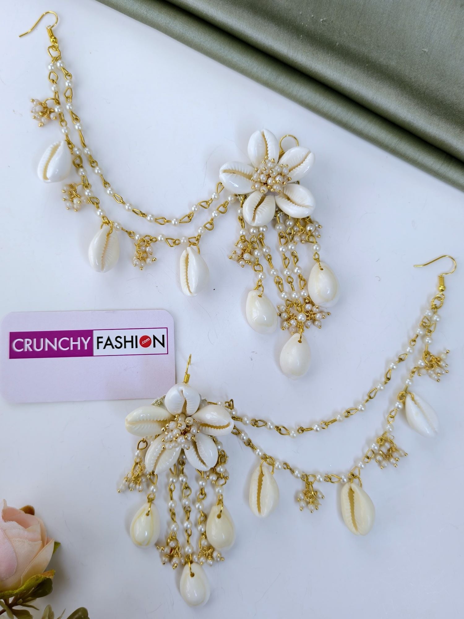 White Cowrie Sea Shell Flower Jewellery Set for Haldi & Mehndi