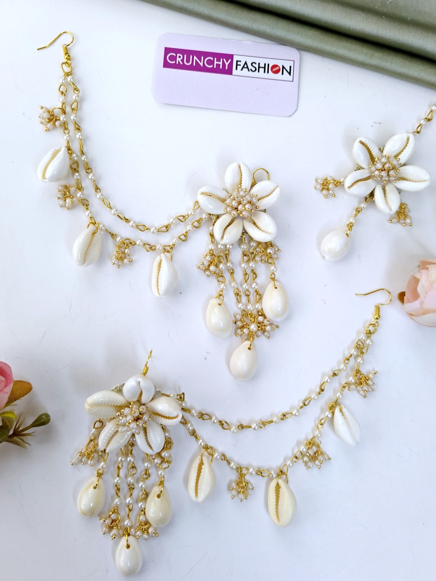 White Cowrie Sea Shell Flower Jewellery Set for Haldi & Mehndi