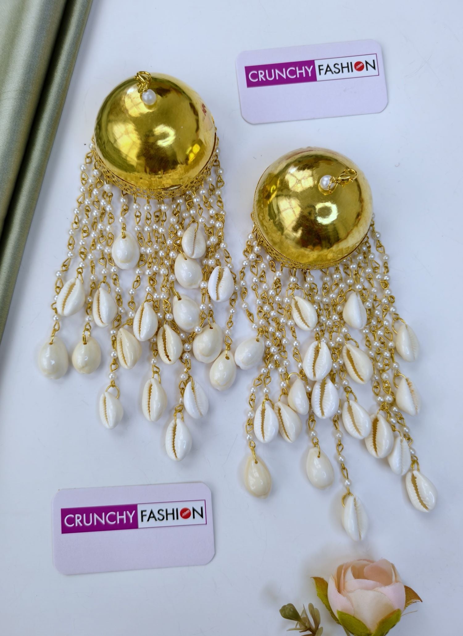 Pink Pearl & Cowrie haldi Jewellery Set with Kaliras, Ear Chain