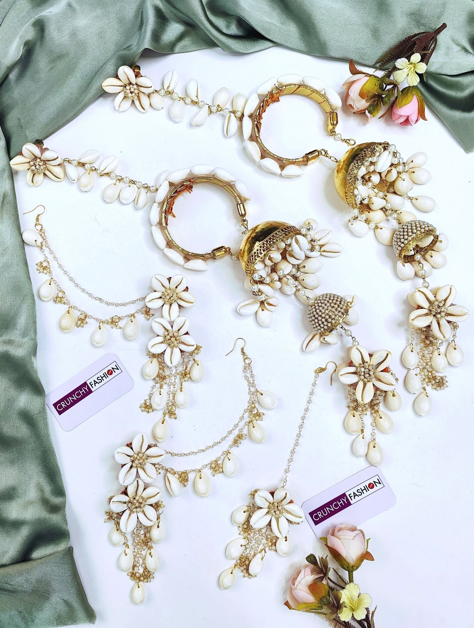 White Flower Design Shell Jewellery Set with Gold Plating for Women, Ideal for Haldi Mehndi and Bridesmaid Celebrations