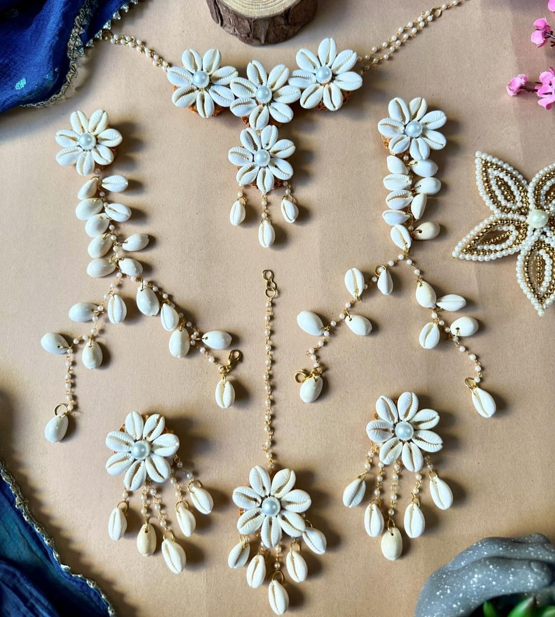 Sea Shell Floral jewellery for haldi Mehandi | Complete Bridal set for Haldi & Mehendi Event